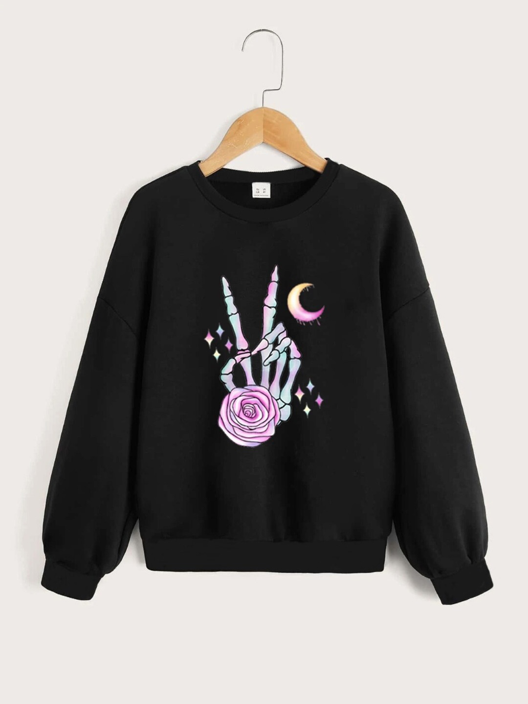 

StyleCast Girls Black Graphic Printed Sweatshirt