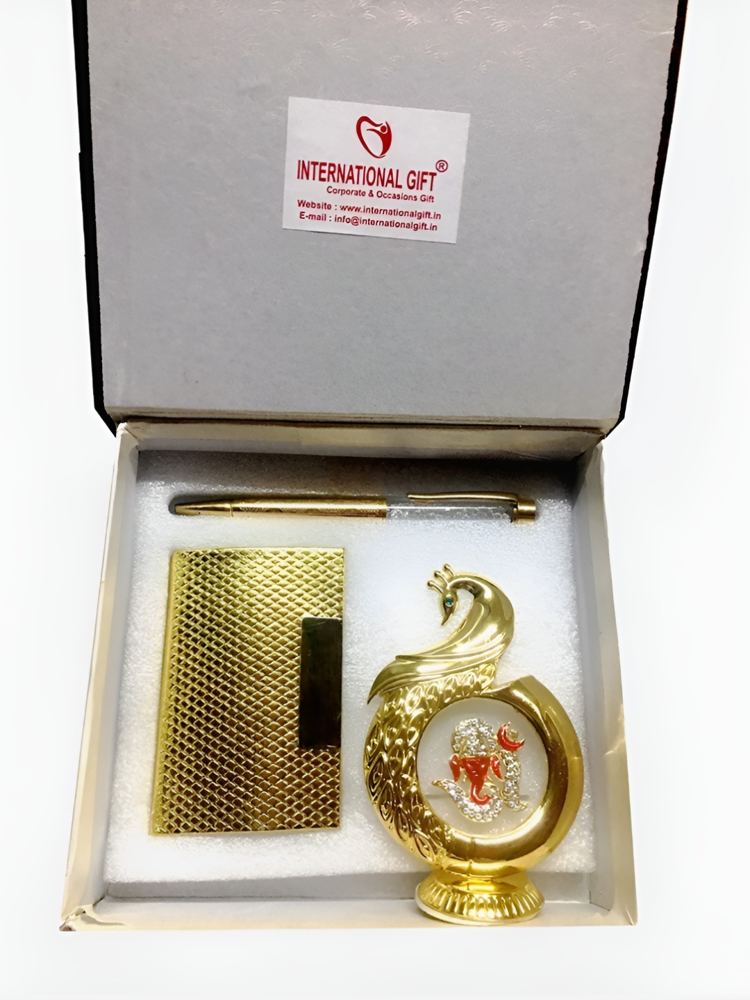 

INTERNATIONAL GIFT Gold Toned 3 Pieces Home Gift Set
