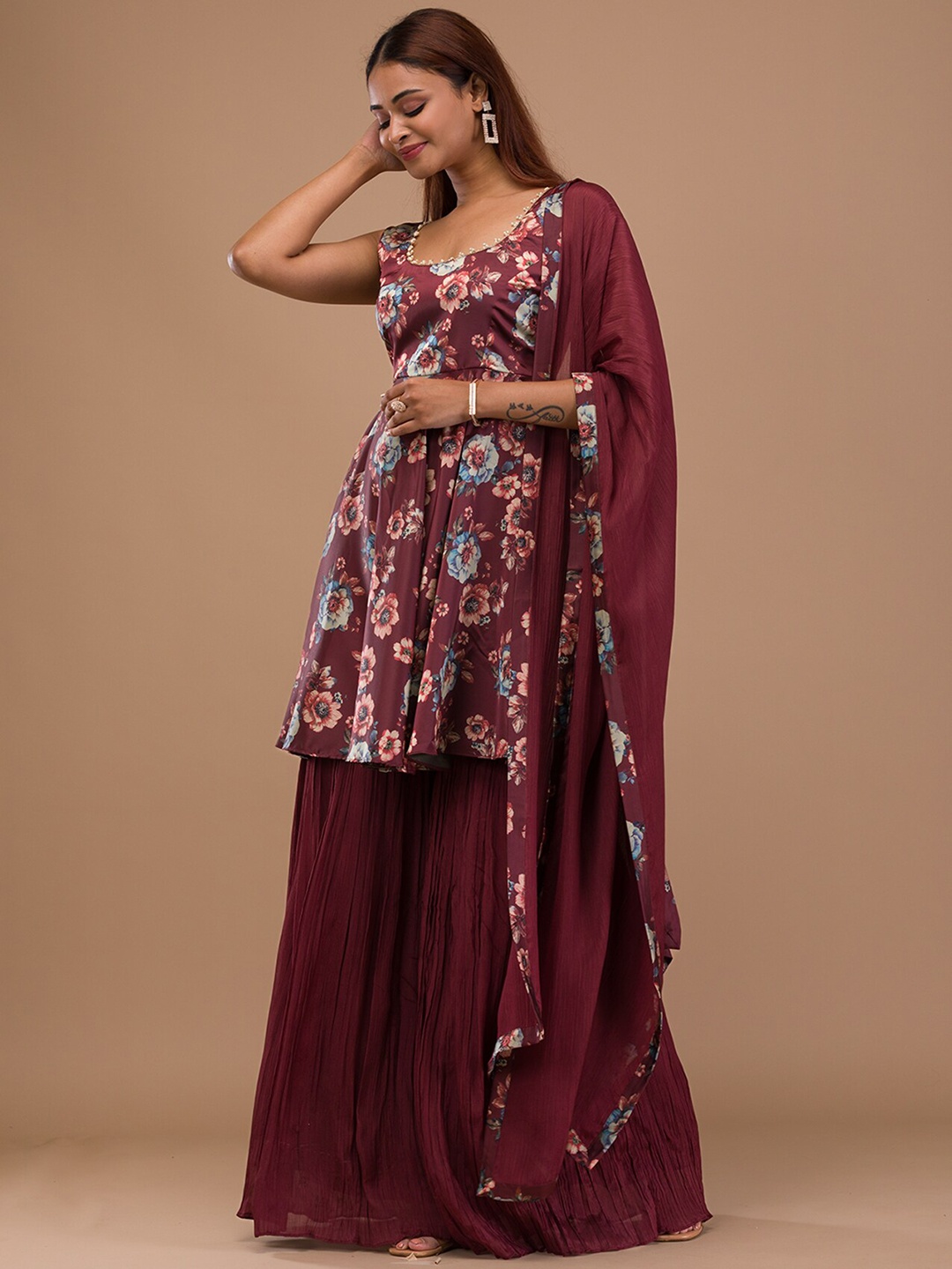 

Koskii Floral Printed Kurta With Sharara & Dupatta, Maroon