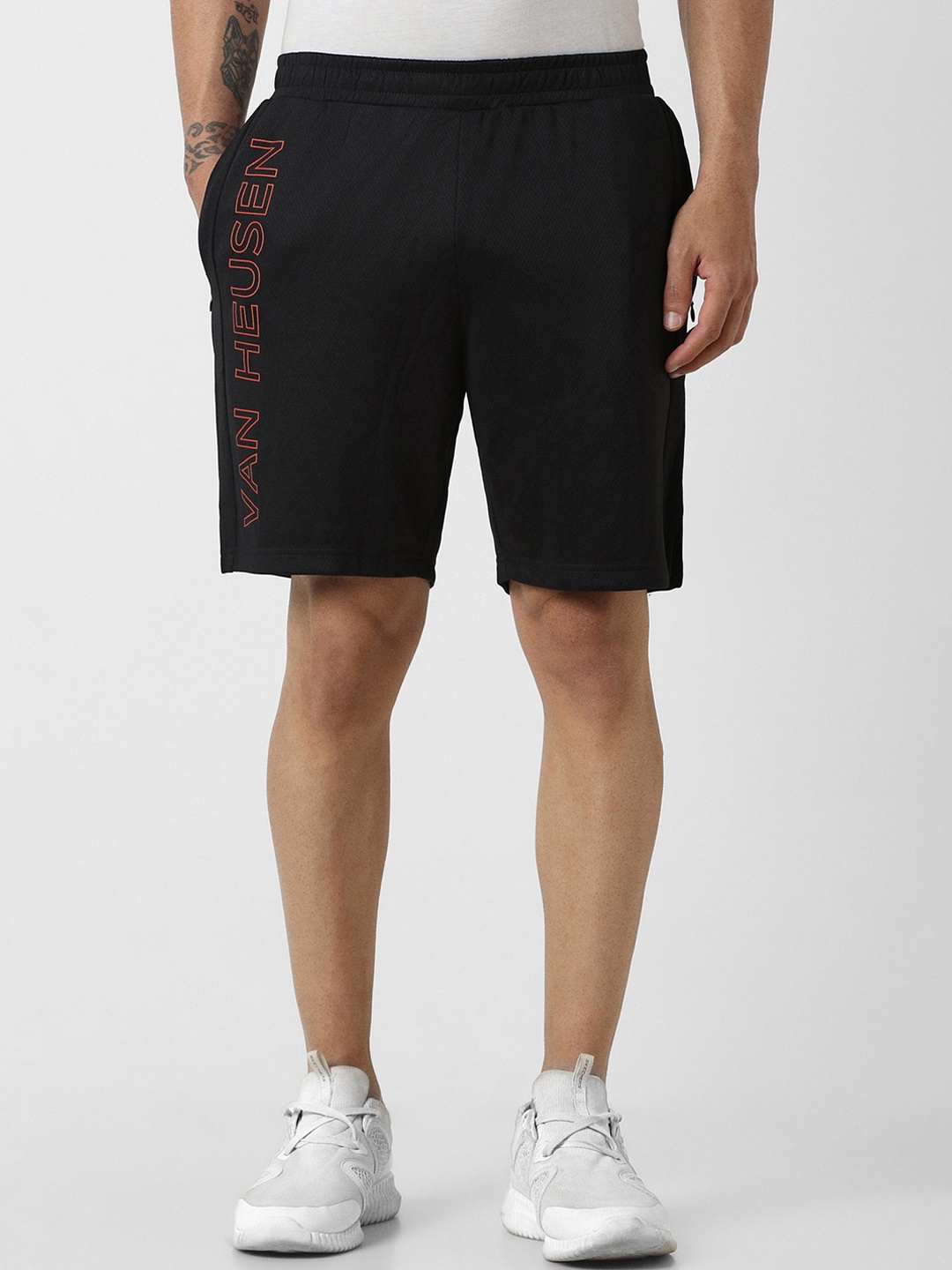 

Van Heusen Men Printed Mid Rise Shorts, Black