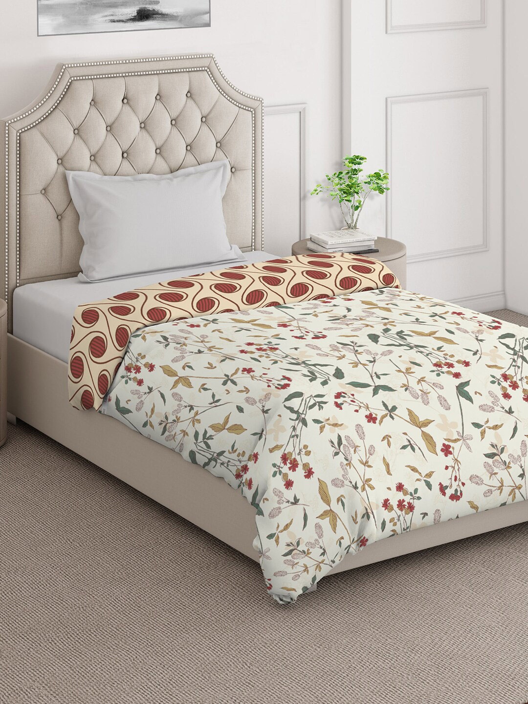 

Layers Firenze Yellow Floral Cotton Mild Winter 144 GSM Single Bed Comforter, White