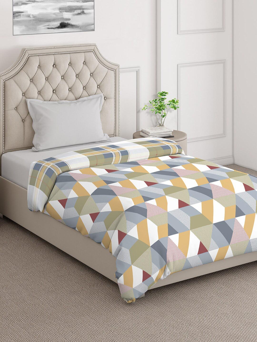 

Layers Firenze Yellow Geometric Cotton Mild Winter 144 GSM Single Bed Comforter