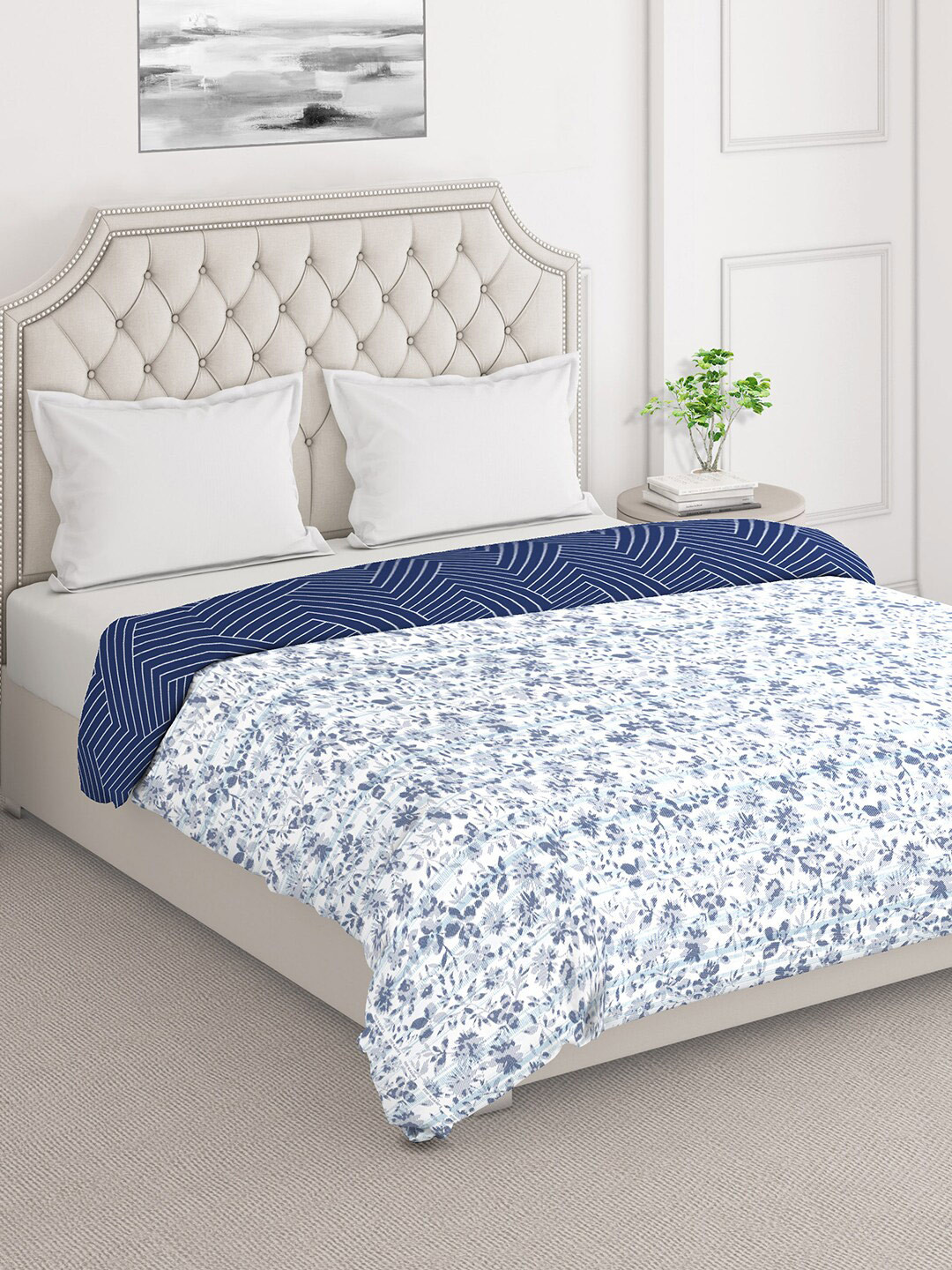 

Layers Illuminating Homes Blue Floral Cotton Mild Winter 120 GSM Double Bed Comforter