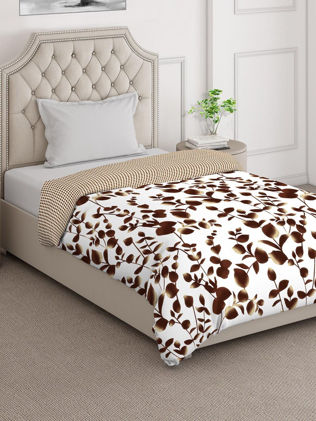 

Layers Illuminating Homes Brown Floral Cotton Mild Winter 150 GSM Single Bed Comforter