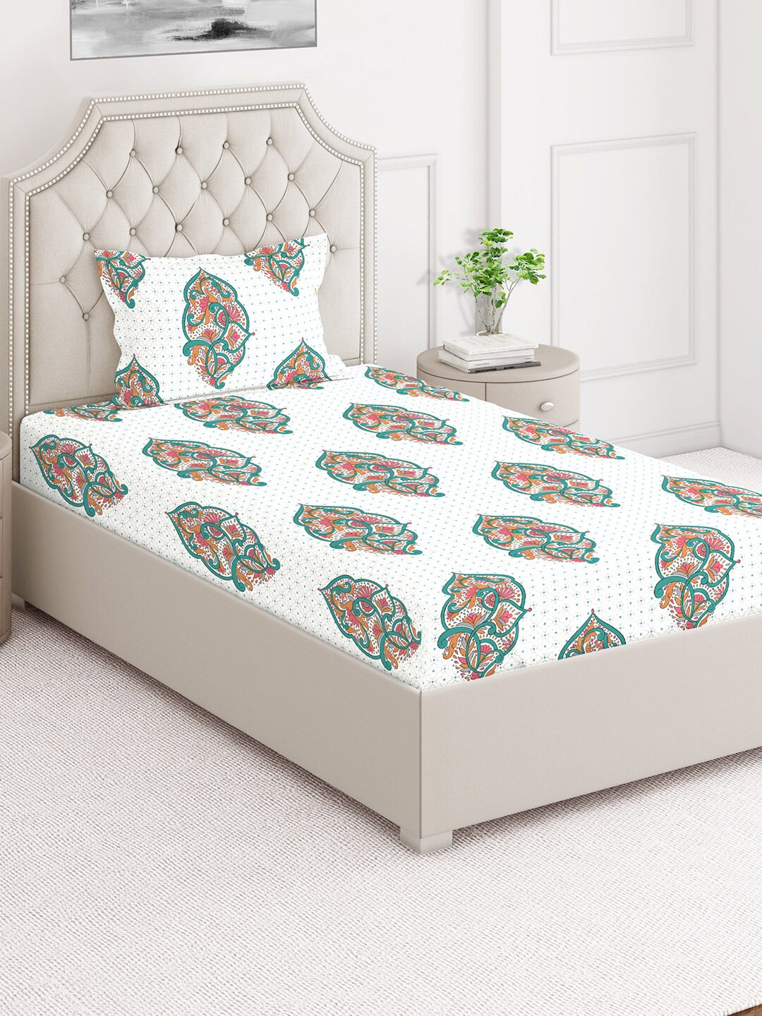 

Layers Duracount White & Green Ethnic Motifs 220 TC Single Bedsheet with Pillow Cover