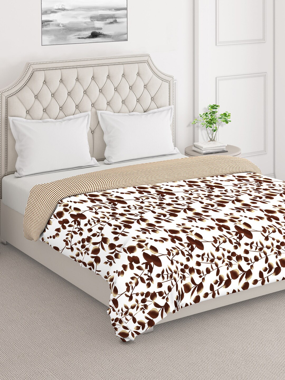 

Layers Illuminating Homes Brown Floral Mild Winter Cotton 120 GSM Double Bed Comforter