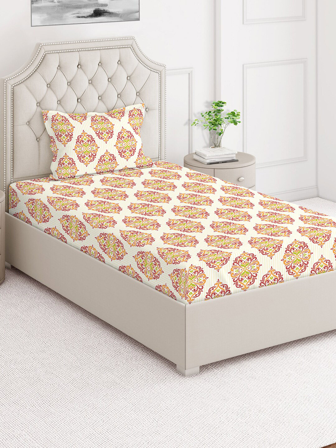 

Layers Duracount Beige & Red Ethnic Motif 225 TC Single Bedsheet with a Pillow Cover