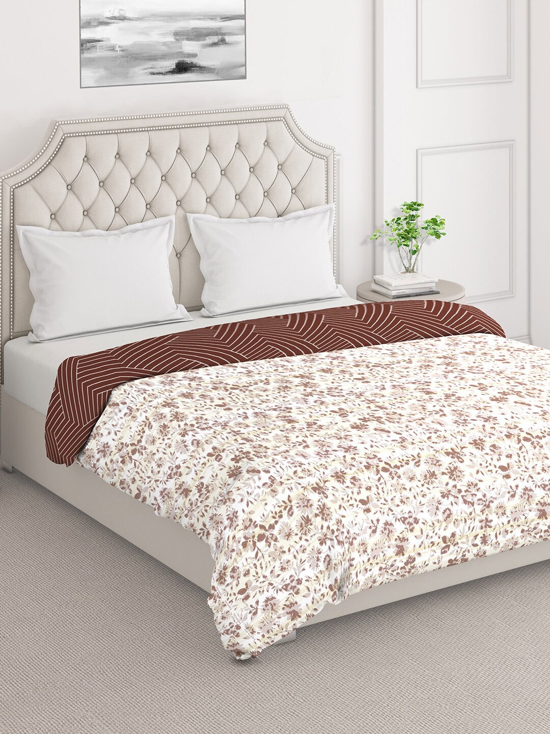 

Layers Illuminating Homes Brown Floral Cotton Mild Winter 150 GSM Single Bed Comforter