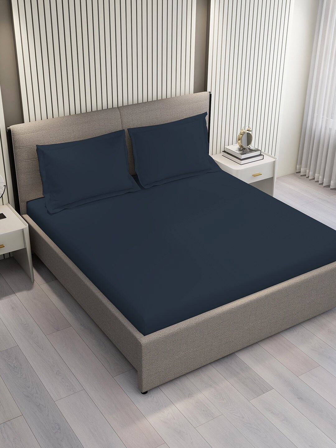 

Boutique Living India Natural earth Blue Fitted 300 TC King Bedsheet with 2 Pillow Covers