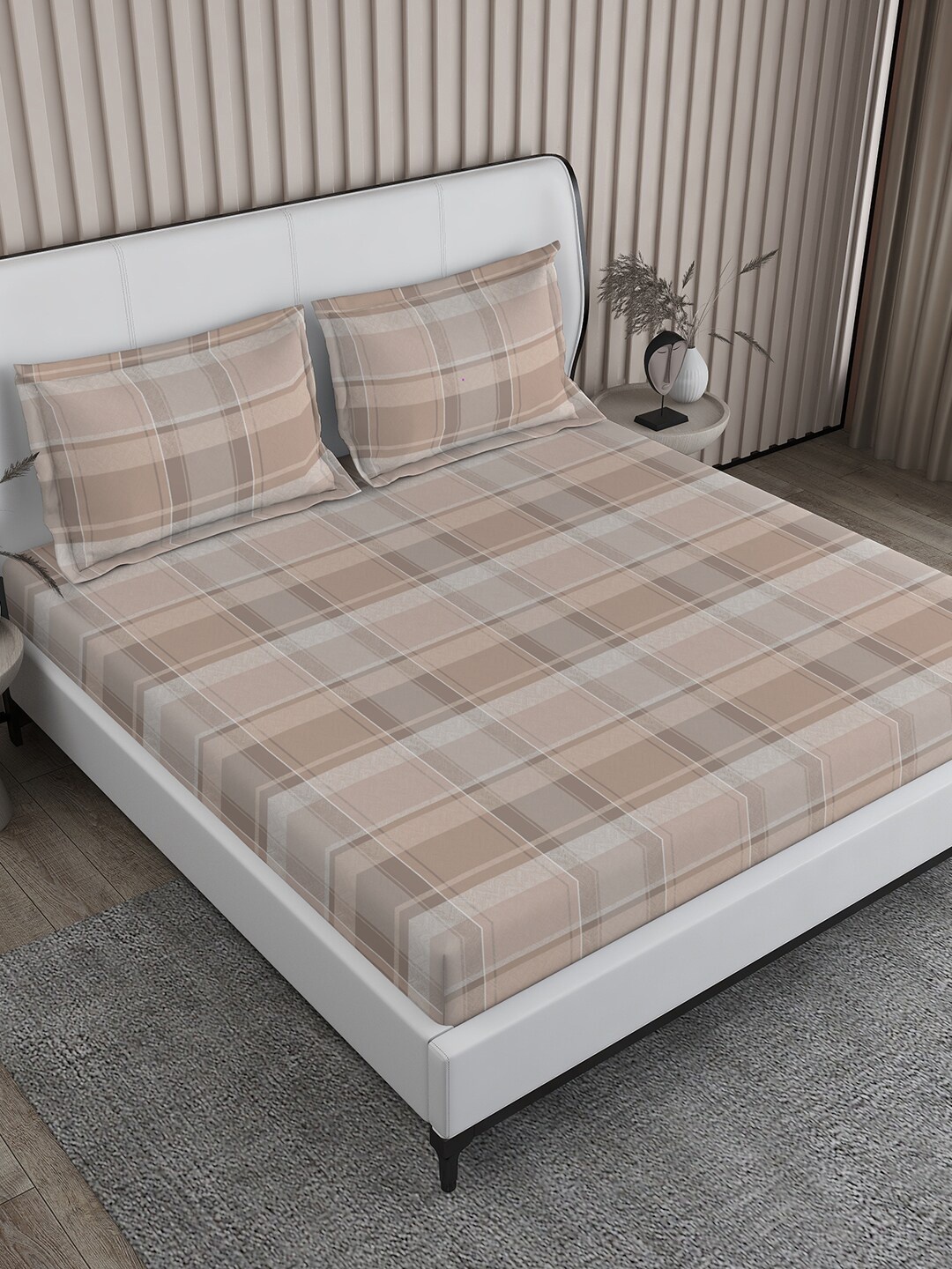 Boutique Living India Signature sateen Beige 300 TC King Bedsheet & 2 Pillow Covers
