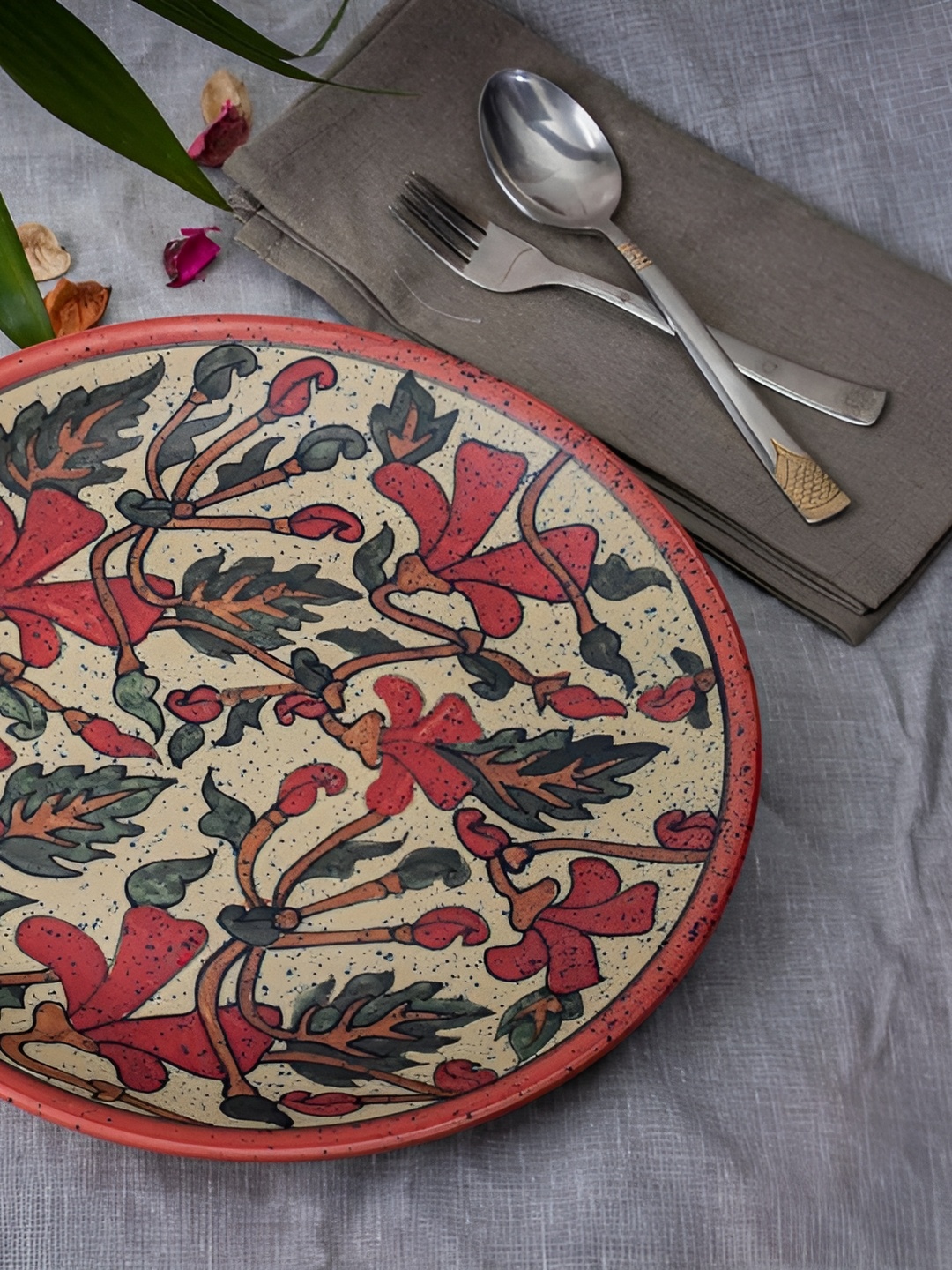 

Caffeine Beige & Green Floral Printed Ceramic Matte Finished Dinnerware