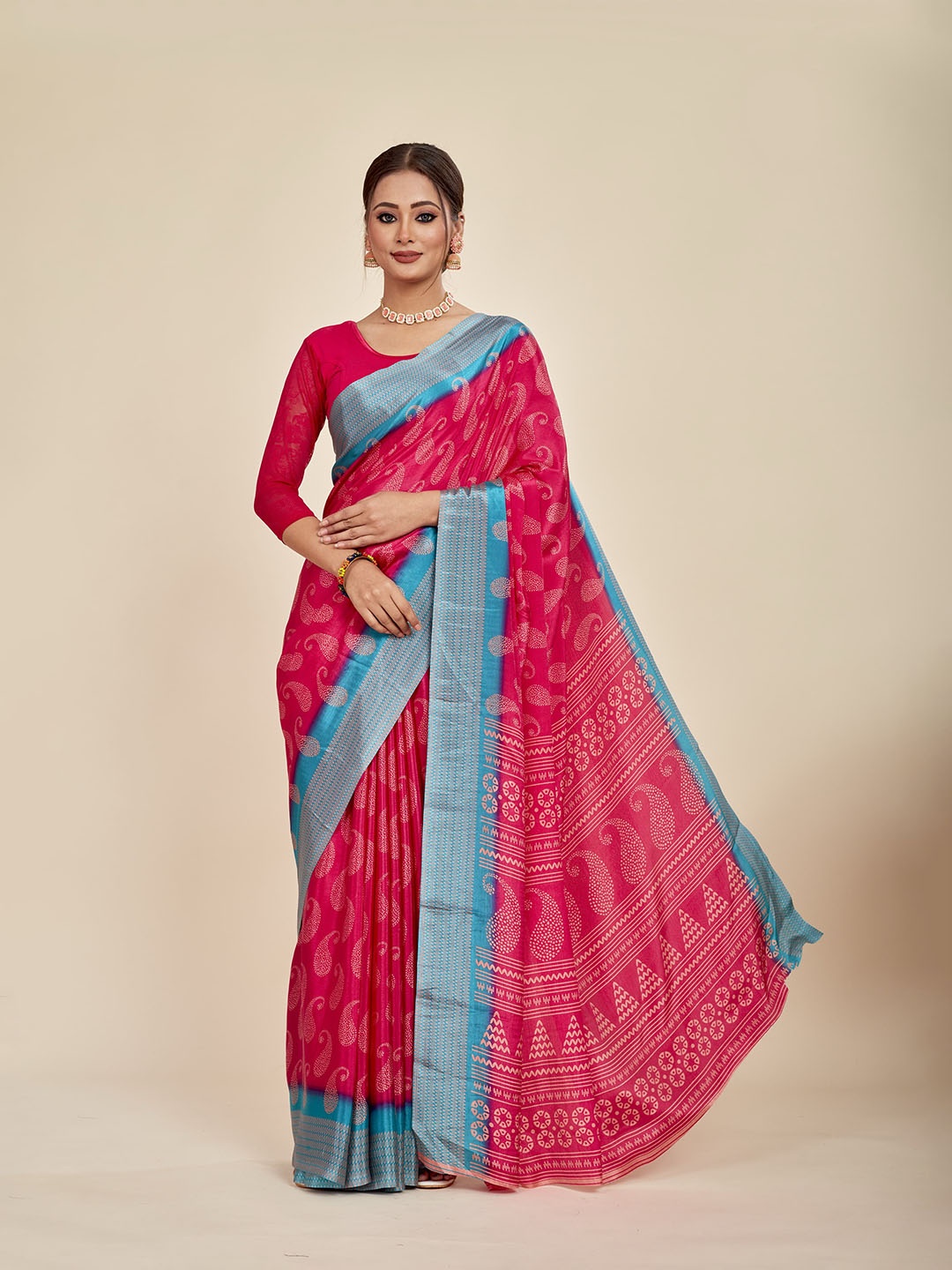 

MAHALASA Ethnic Motifs Printed Saree, Red