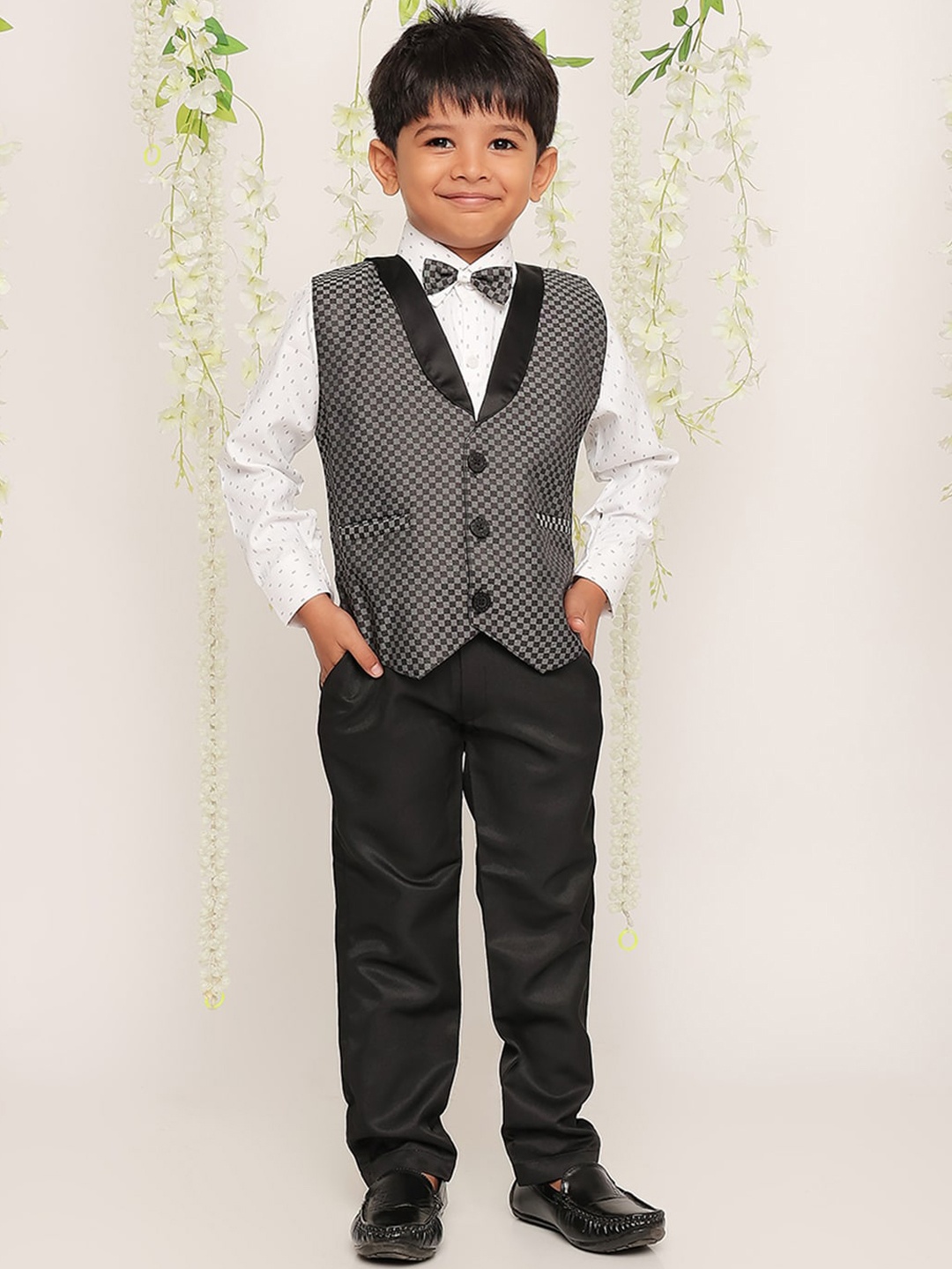 

KID1 Boys 4-Piece Checked Single-Breasted Party Suit, Black