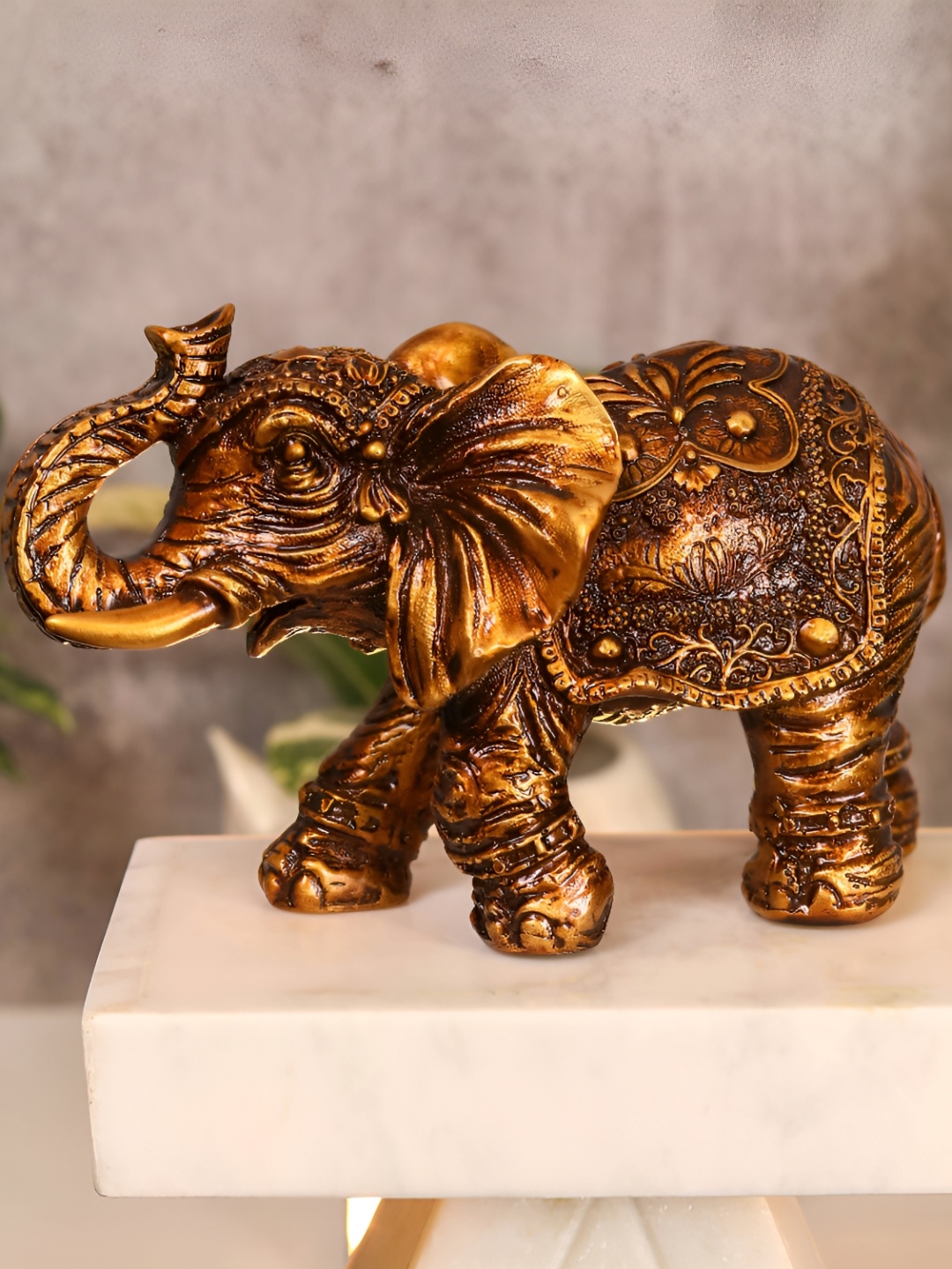 

Artarium LLP Brown & Gold Toned Elephant Showpiece