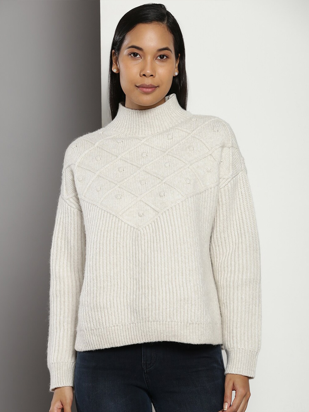 

Calvin Klein Ribbed Turtle Neck Long Sleeves Pullover Sweater, Cream