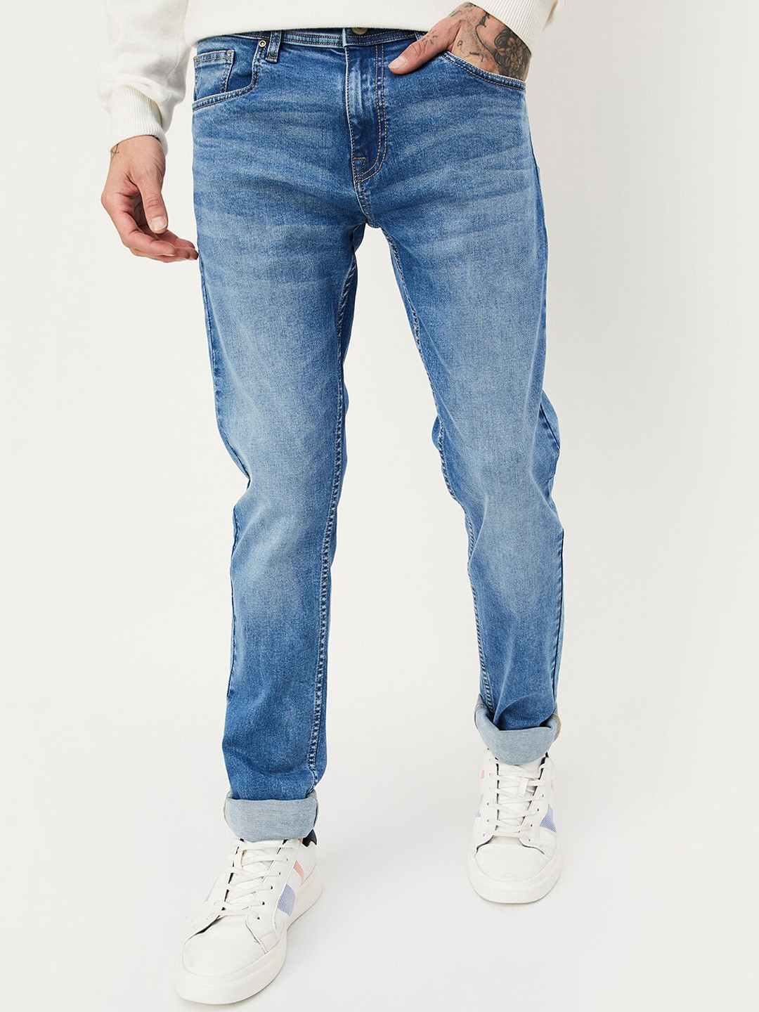

max Men Heavy Fade Clean Look Stretchable Jeans, Blue
