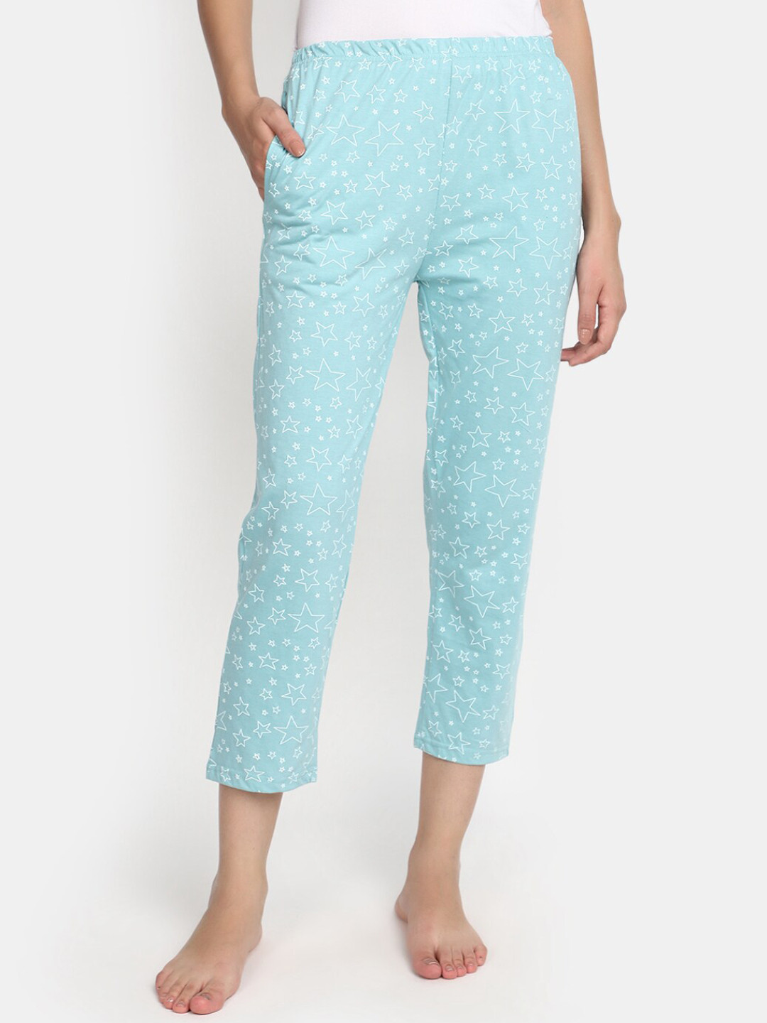 

V-Mart Women Conversational Printed Cotton Cropped Lounge Pants, Blue