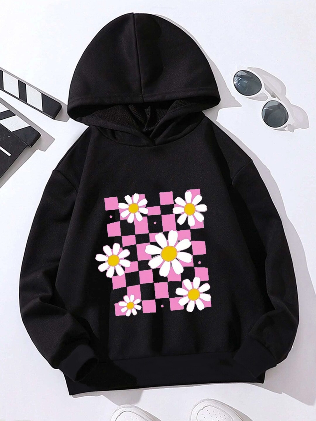

StyleCast Girls Black Printed Hooded Pullover Sweatshirt