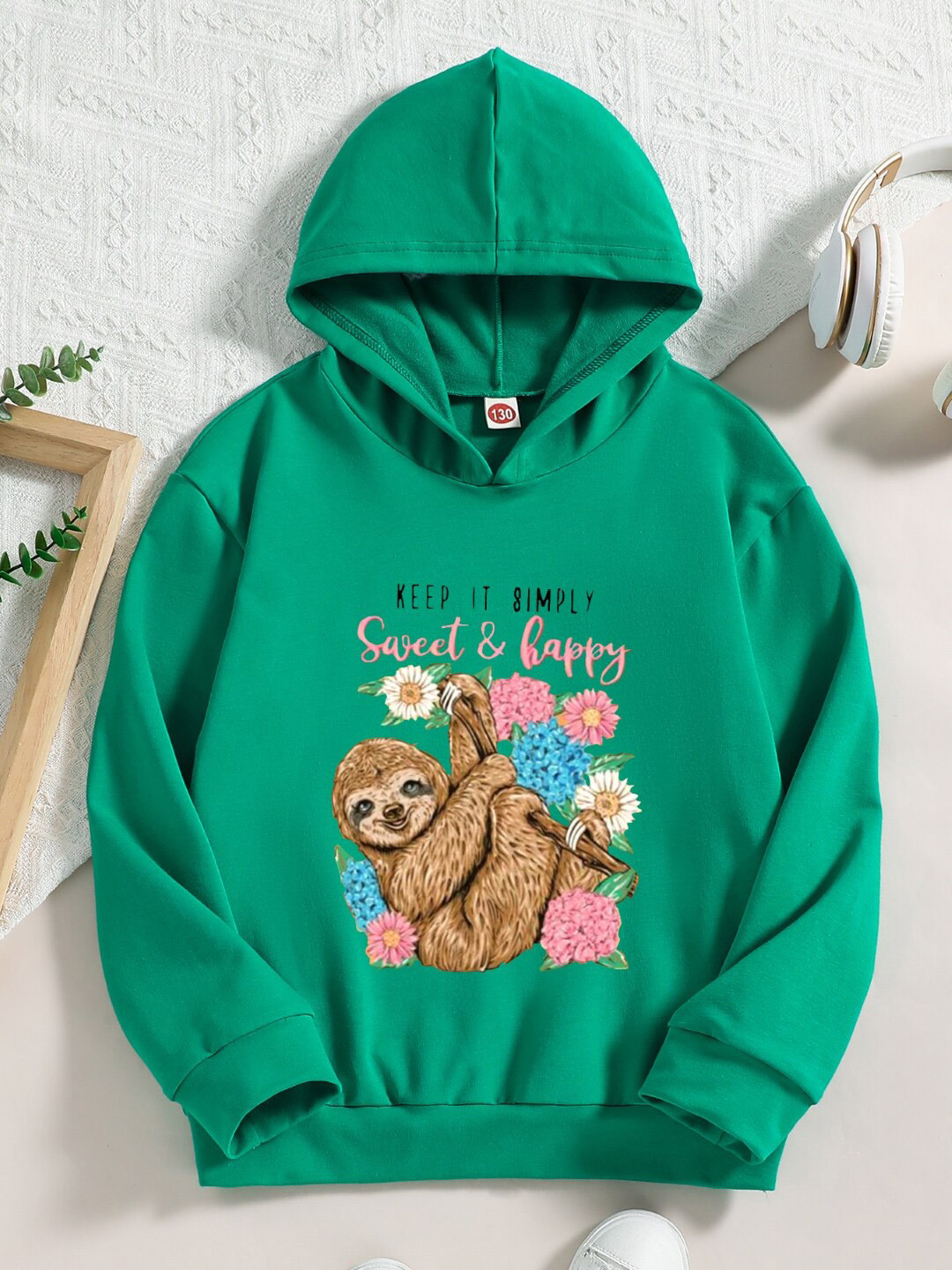 

StyleCast Girls Green Graphic Printed Hooded Pullover Sweatshirt