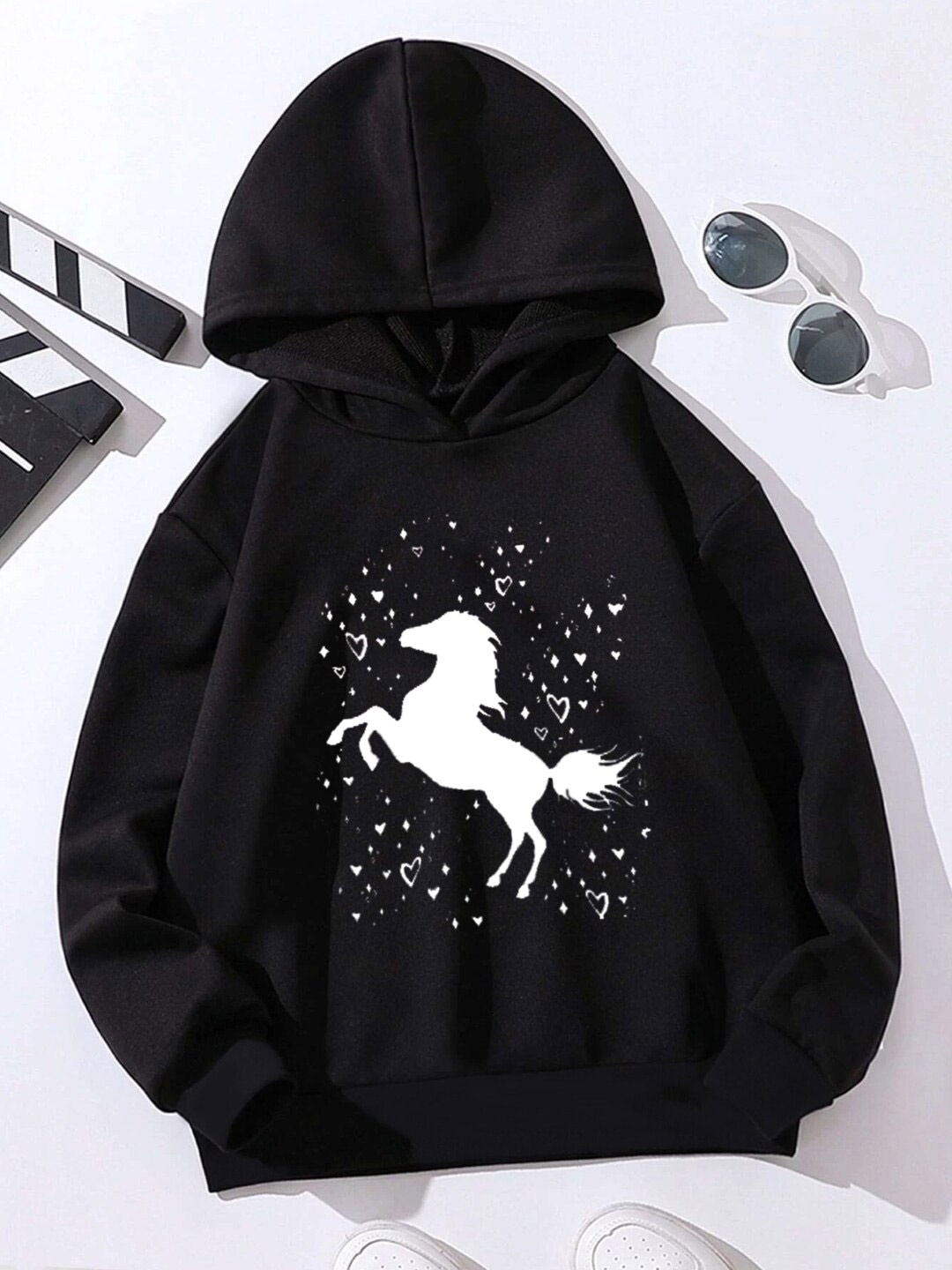 

StyleCast Girls Black Graphic Printed Hooded Pullover