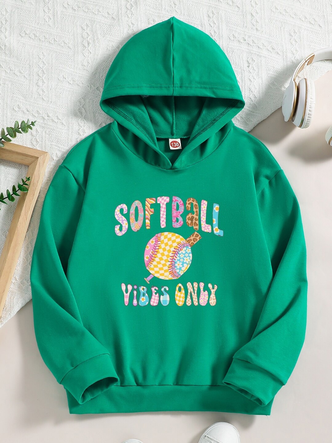

StyleCast Green Girls Typography Printed Hooded Pullover
