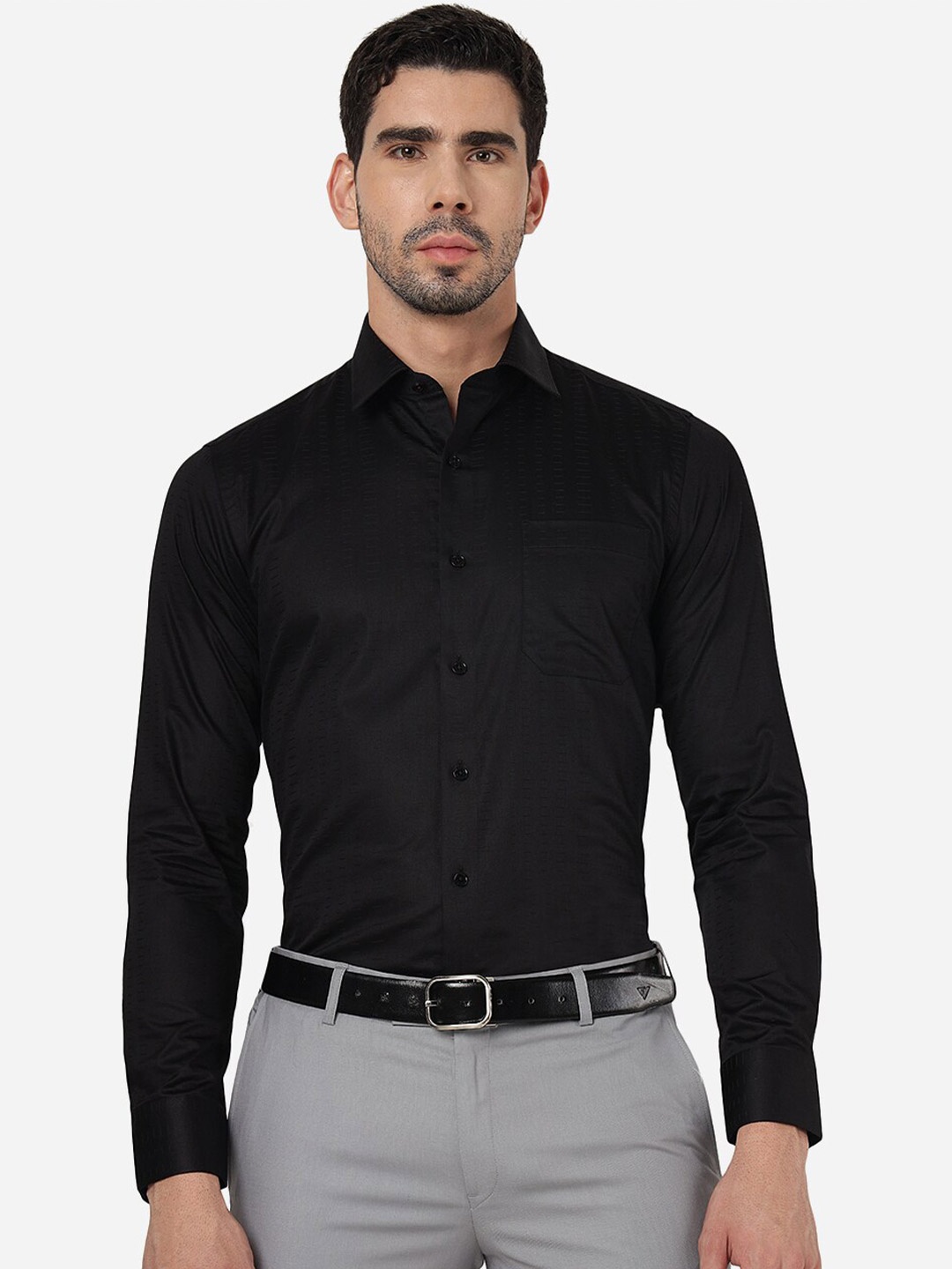 

JADE BLUE Men White Slim Fit Textured Pure Cotton Formal Shirt, Black