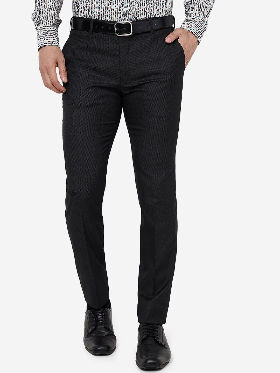 

JADE BLUE Men Mid-Rise Slim Fit Trousers, Black