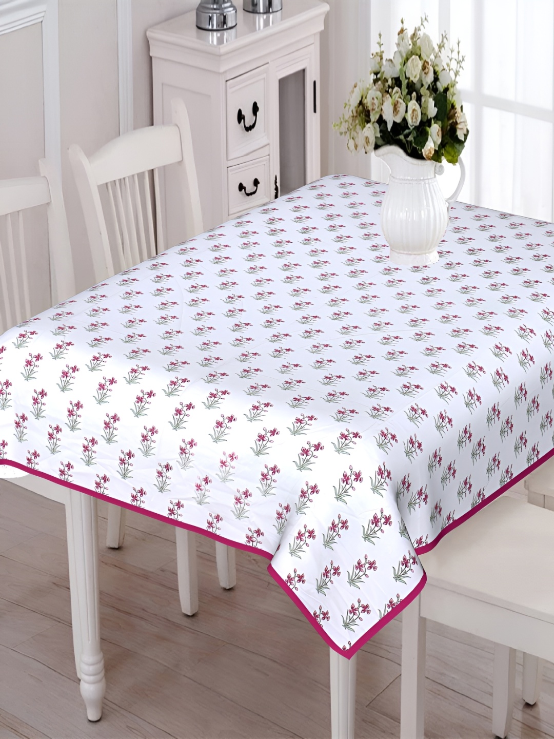 

Texstylers White & Pink Floral Anti-Slip Cotton 6-Seater Rectangular Table Cover