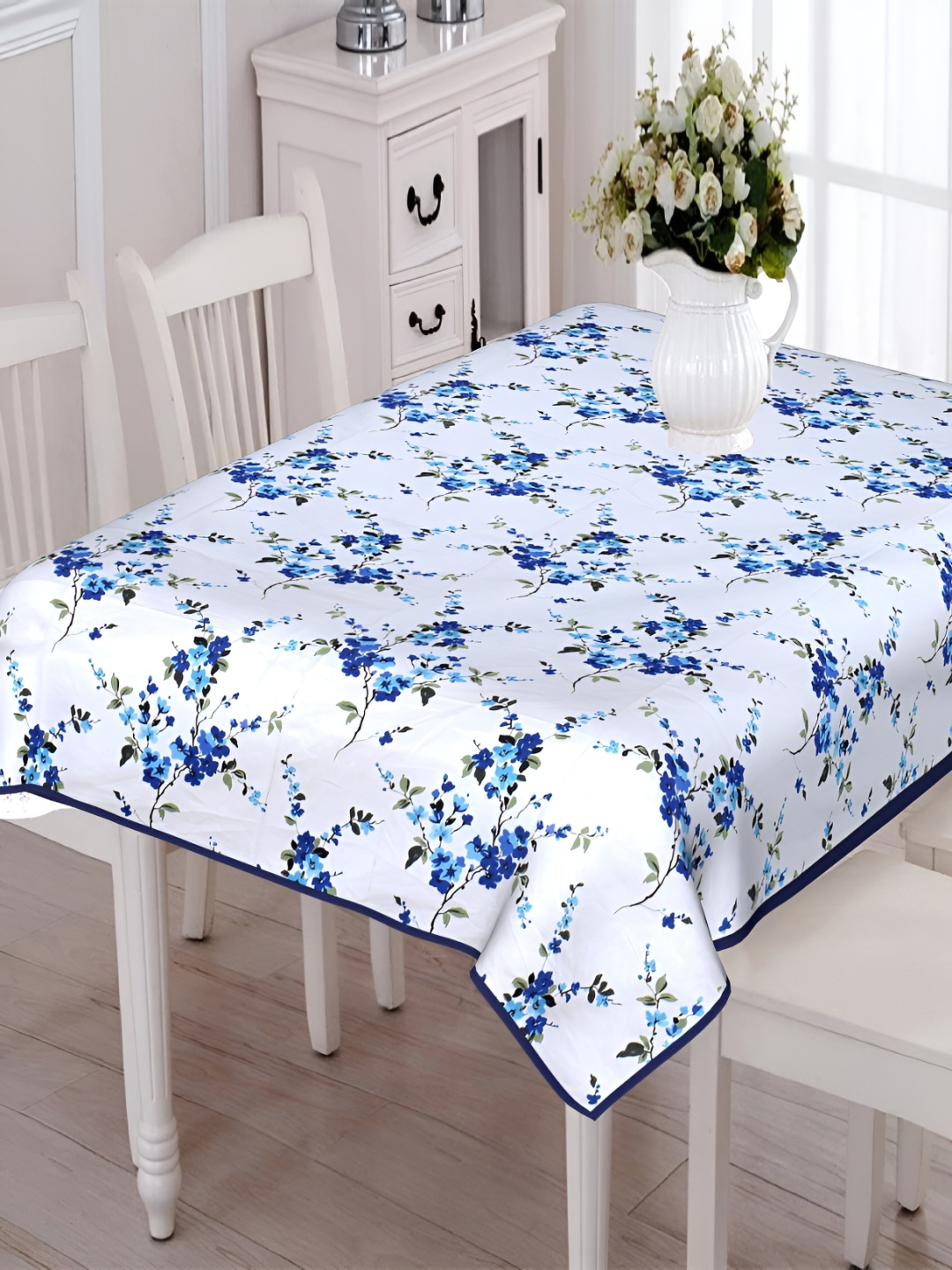 

Texstylers Blue & White Floral Anti Slip Cotton 6 Seater Rectangle Table Cover