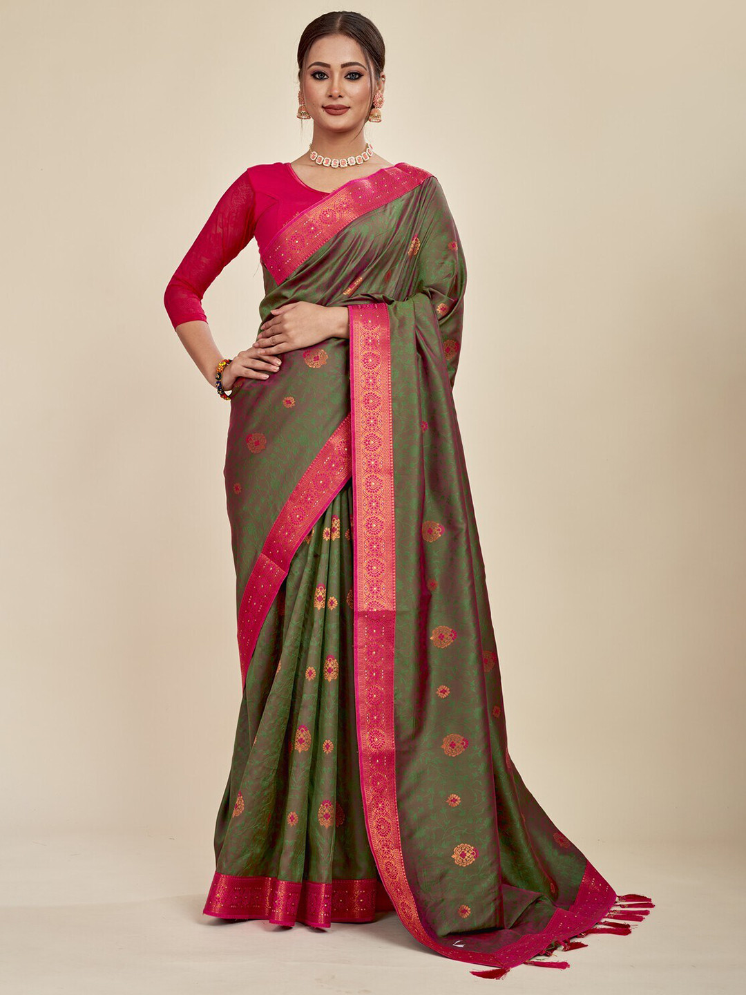 

MAHALASA Ethnic Motifs Woven Design Zari Detailed Pure Chiffon Saree, Green
