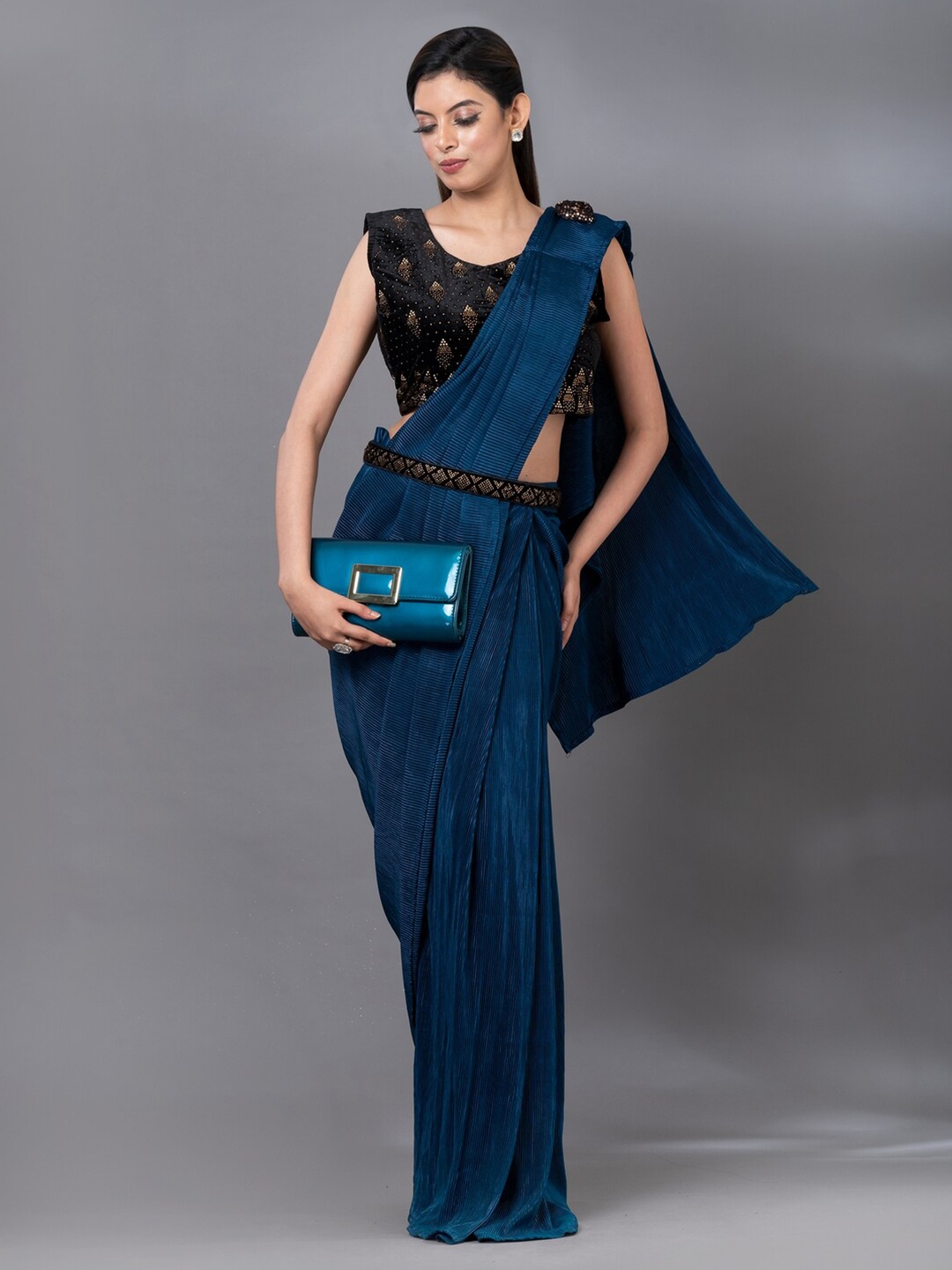 

MAHALASA Striped Ready to Wear Saree, Navy blue