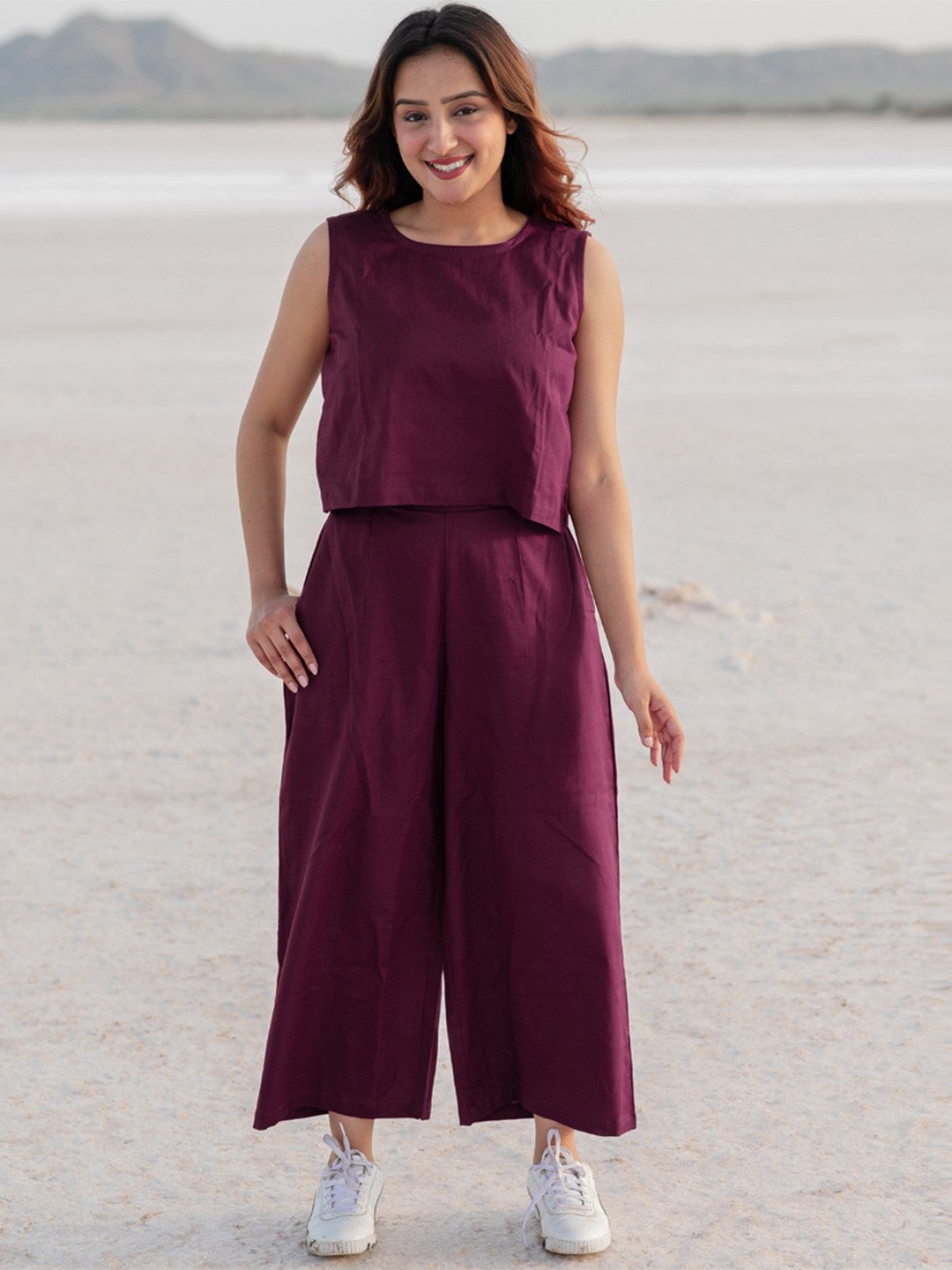

Babli Round Neck Pure Cotton Top With Palazzo, Burgundy