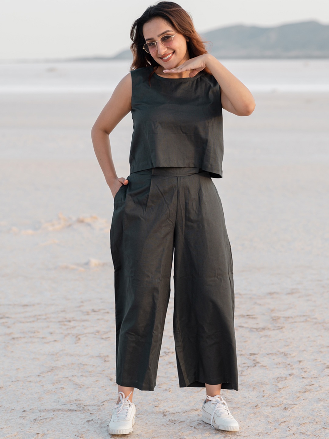 

Babli Square Neck Pure Cotton Top With Palazzo Co-Ords, Grey