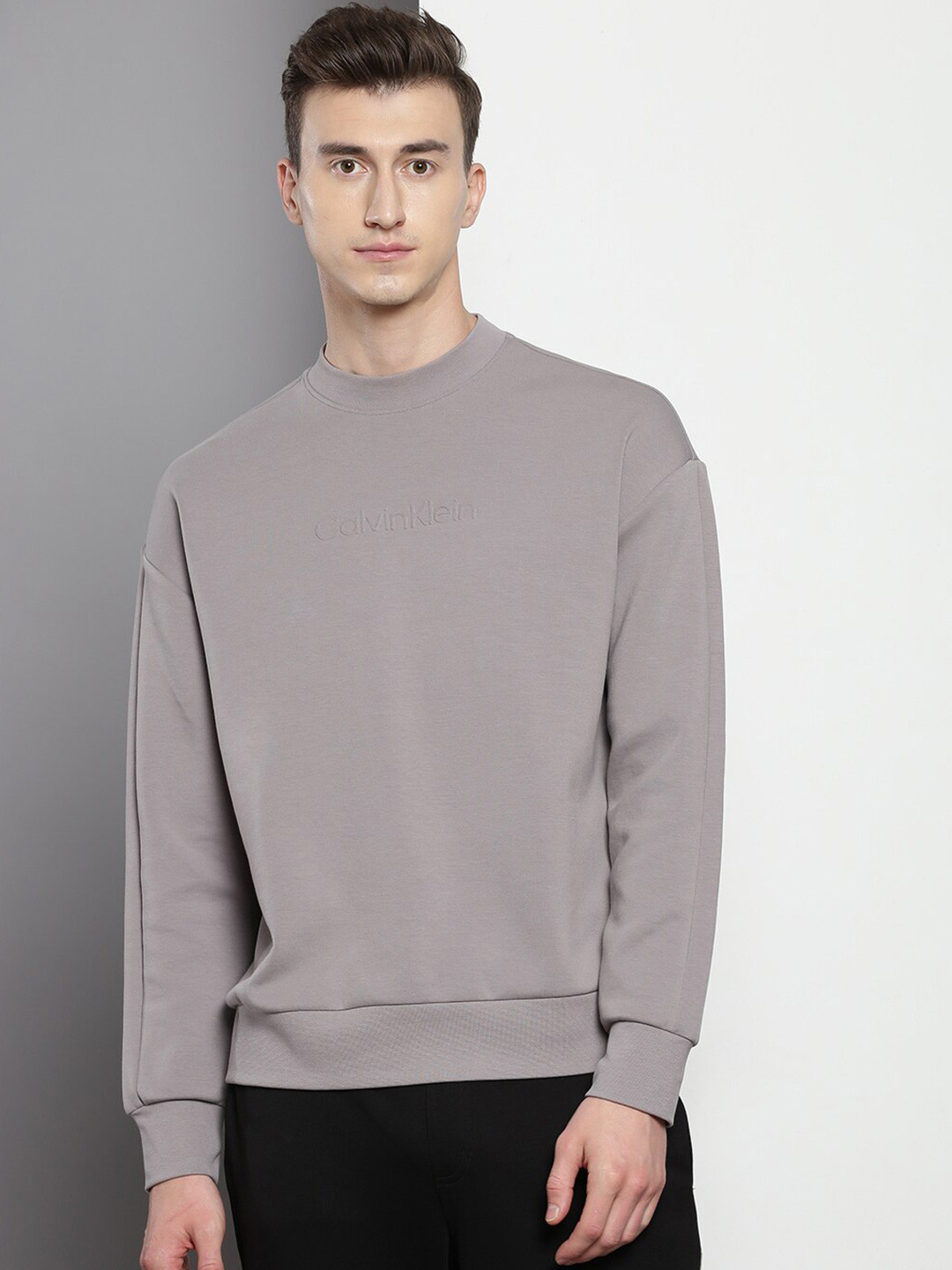 

Calvin Klein Jeans Round Neck Cotton Pullover Sweatshirt, Grey