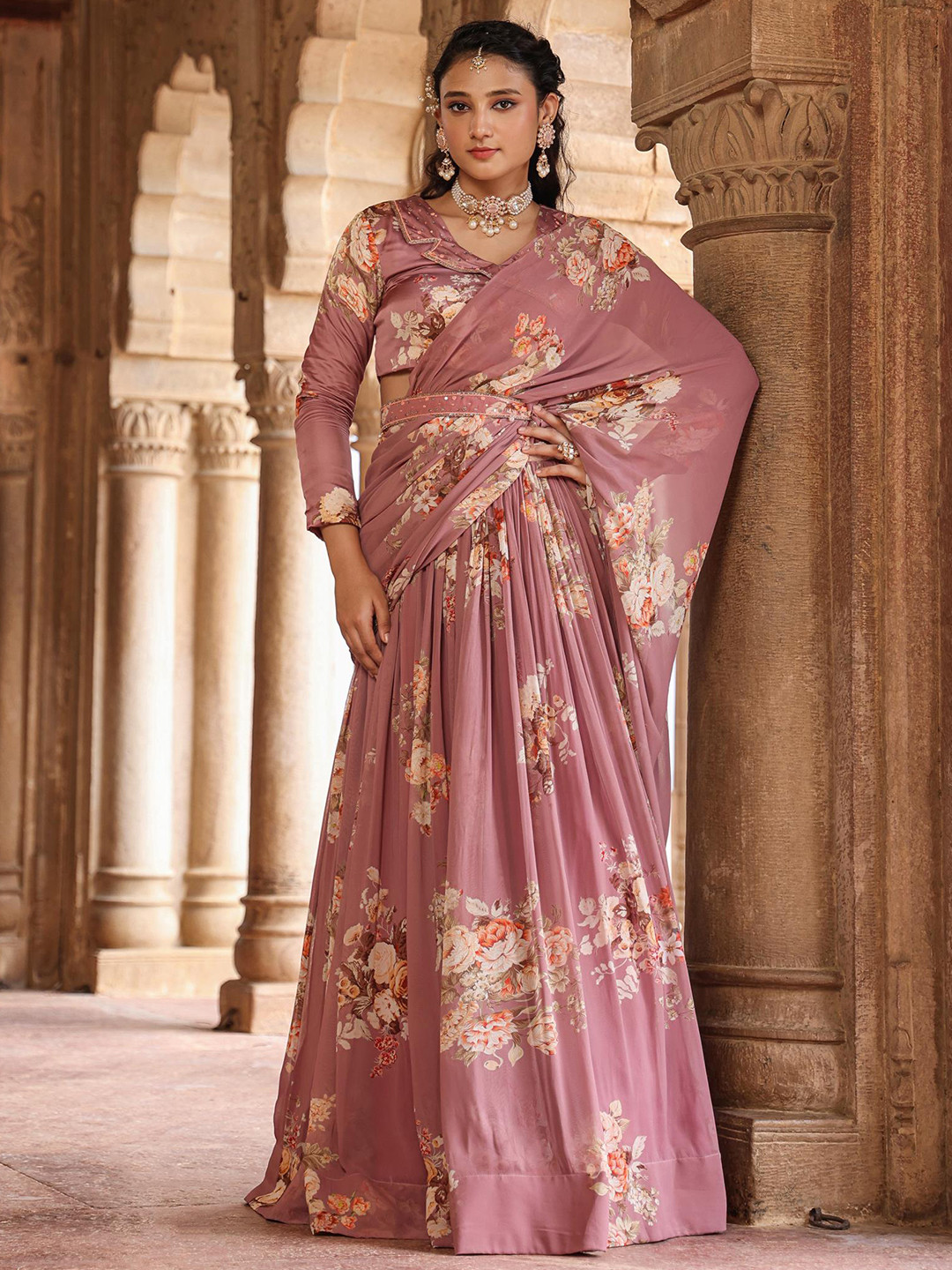 

SCAKHI Floral Printed Pure Georgette Ready to Wear Saree, Lavender