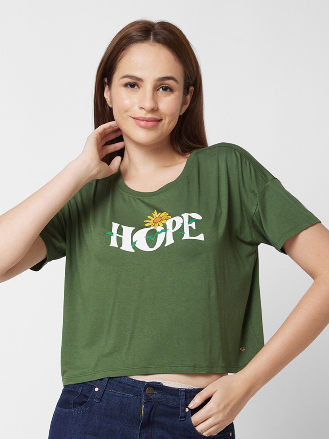 

SPYKAR Typography Printed Drop-Shoulder Sleeves Cotton Crop T-shirt, Green