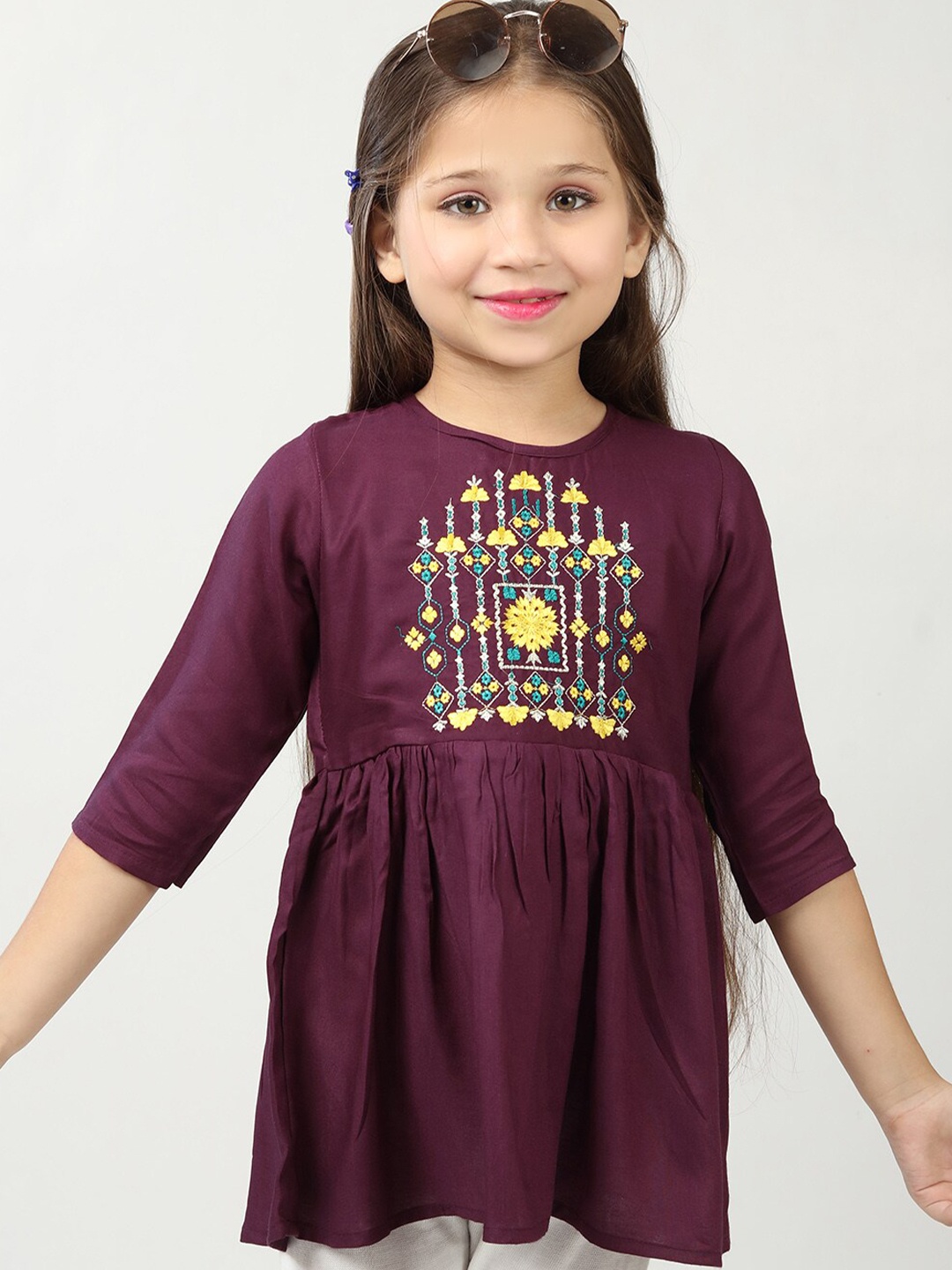 

BAESD Floral Embroidered Round Neck Kurti, Violet