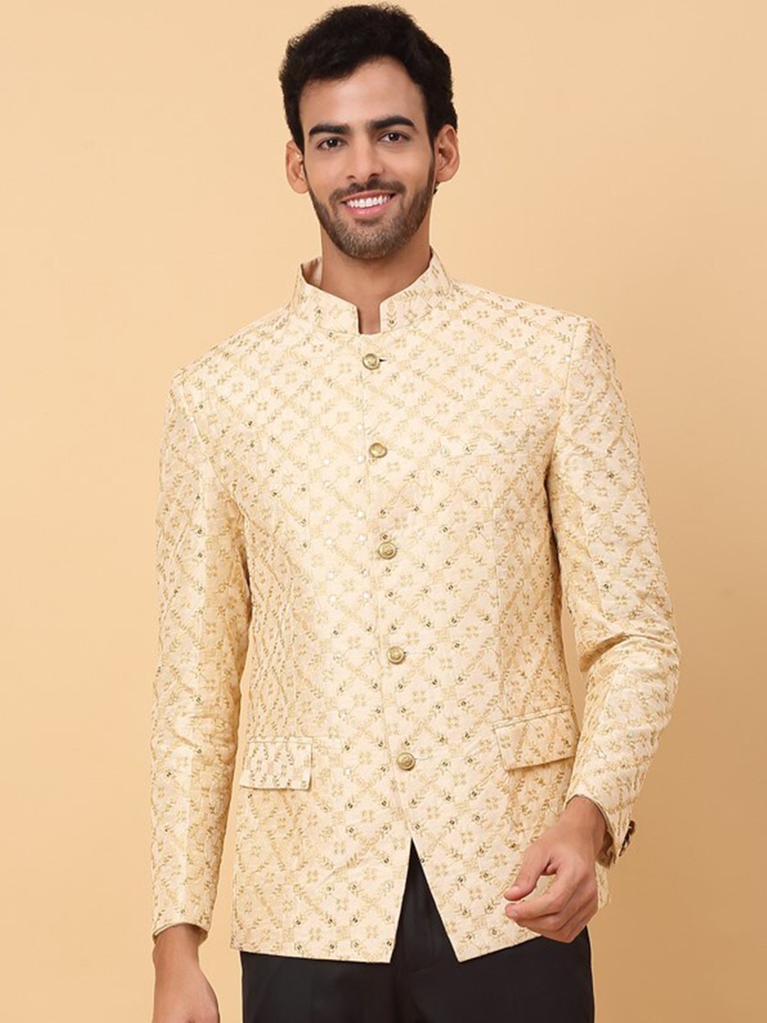 

KRAFT INDIA Embroidered Single Breasted Bandhgala Blazer, Beige