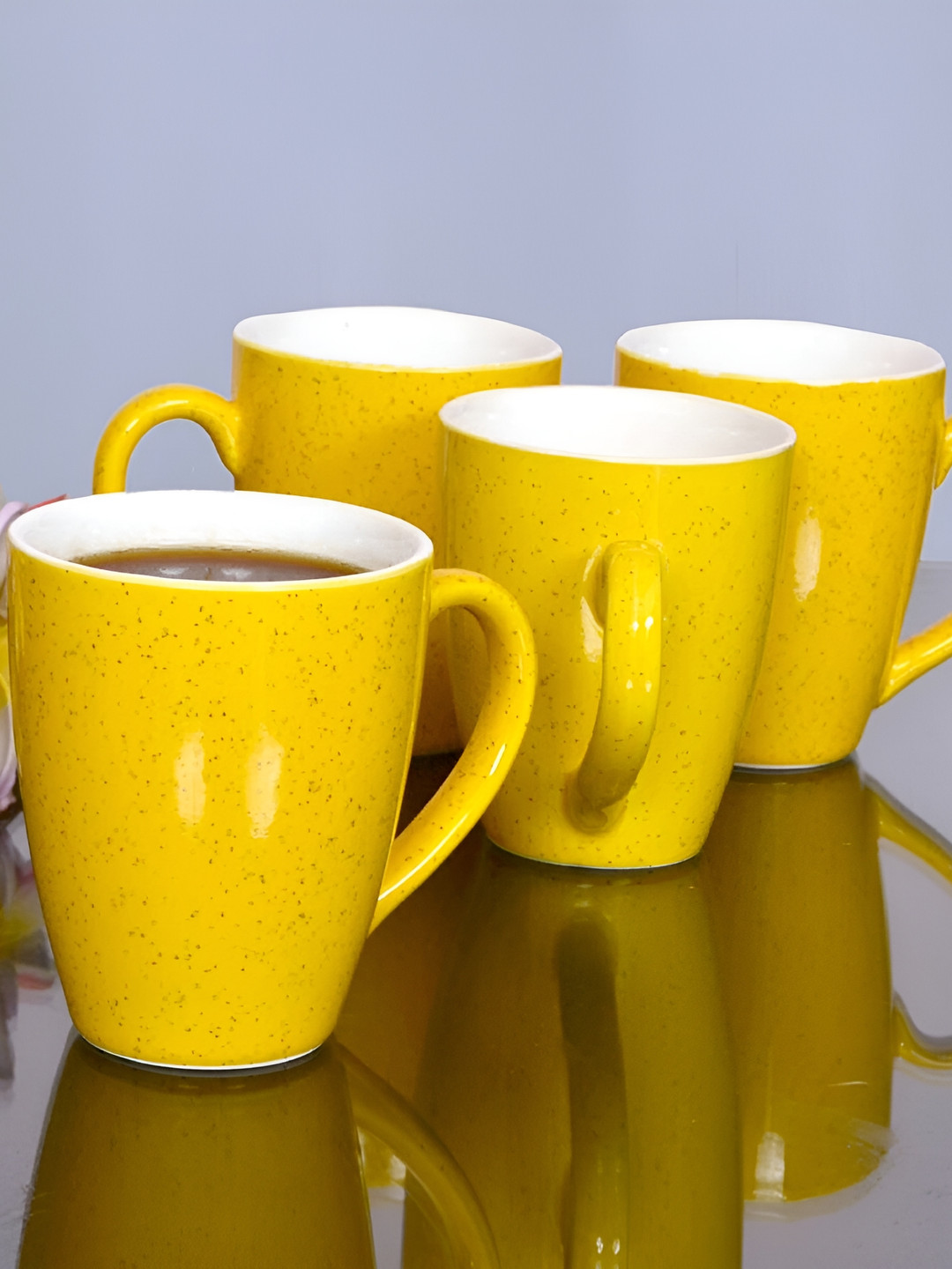 

Kittens Yellow & White 4 Pieces Textured Ceramic Glossy Mugs 320ml