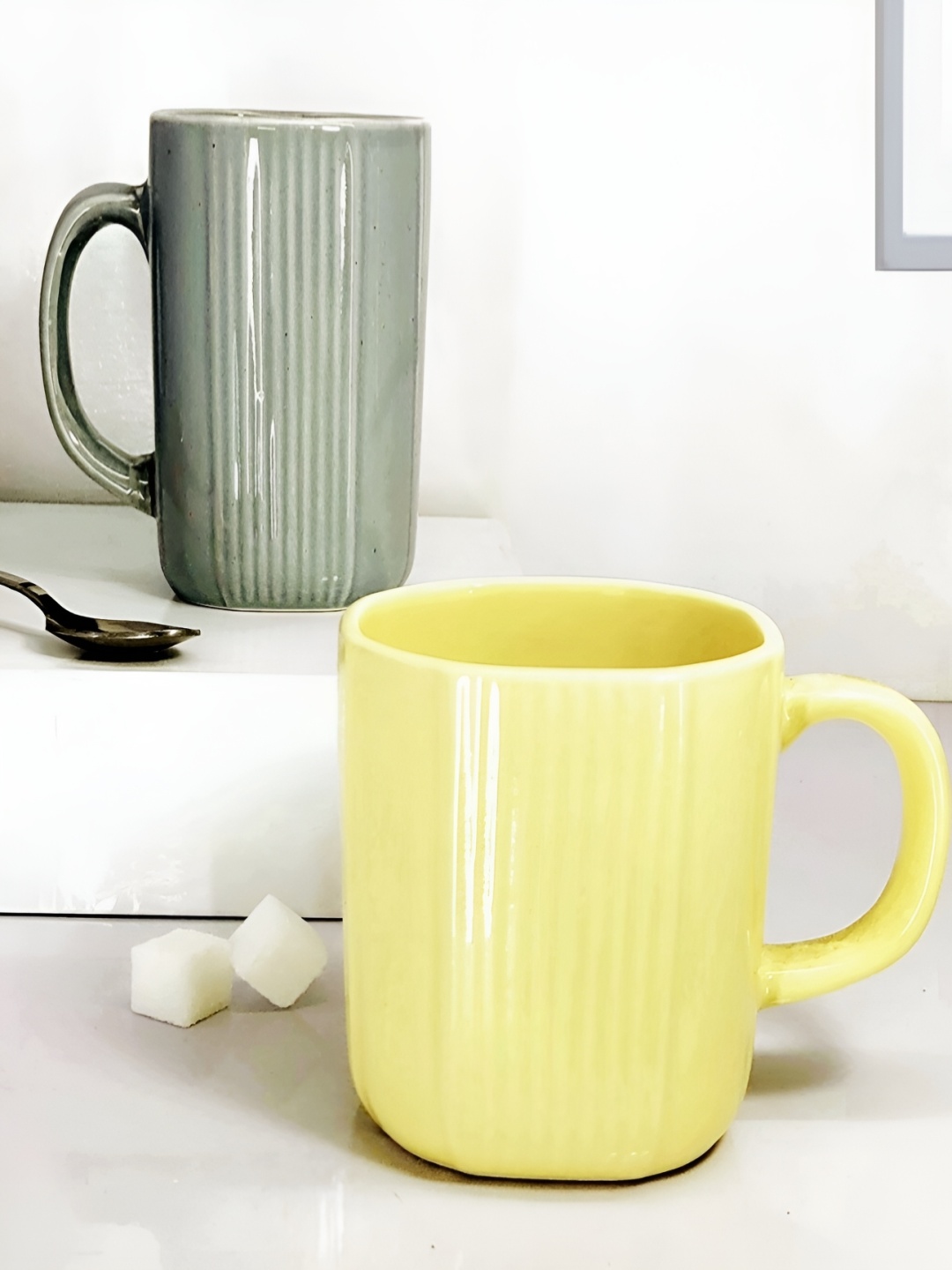 

Kittens Grey & Yellow 2 Pieces Ceramic Glossy Mugs 340ml