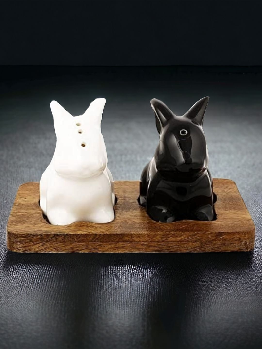 

Kittens White & Black Ceramic Salt & Pepper Dispenser