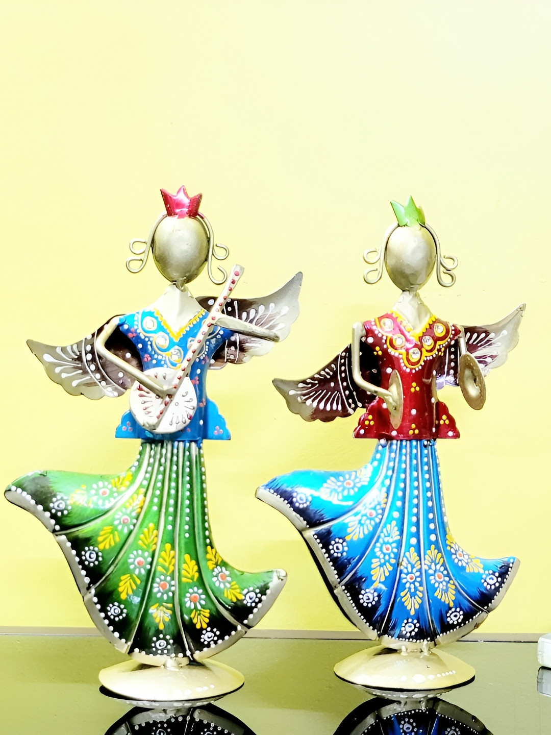 

Kittens Brow & Blue 2 Pieces Rajasthani Metal Figurine Showpieces, Brown