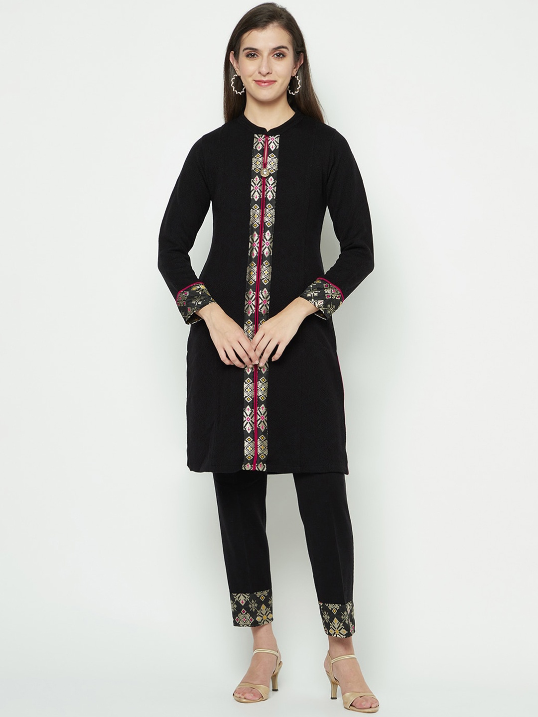 

Knitstudio Ethnic Motifs Printed Mandarin Collar Knitted Kurta with Trousers, Black