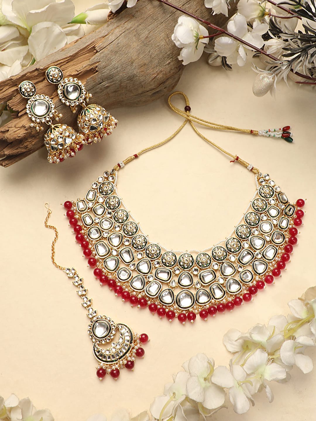 

ANIKAS CREATION Gold-Plated Kundan Studded & Beaded Jewellery Set