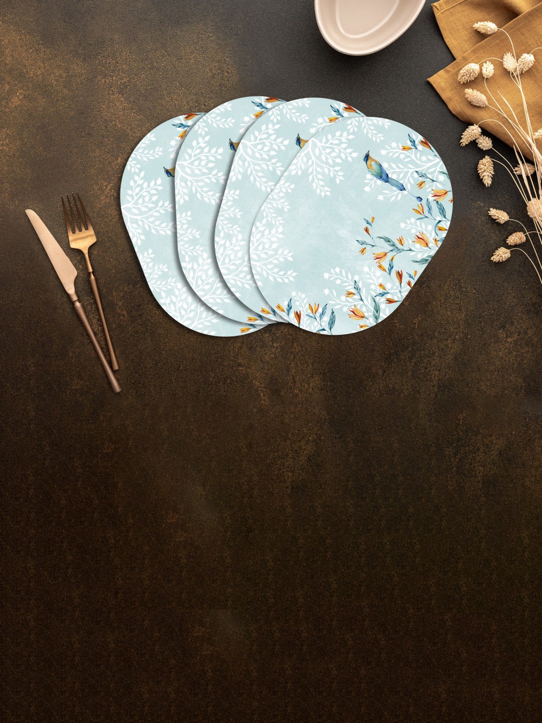 

SPACE OF JOY Azure Canopy White & Blue 4 Pieces Printed Wooden Oval Table Placemats