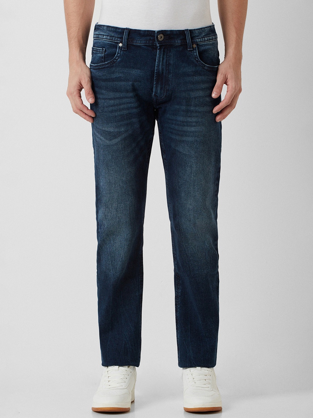 

Peter England Casuals Men Mid-Rise Clean Look Stretchable Jeans, Navy blue