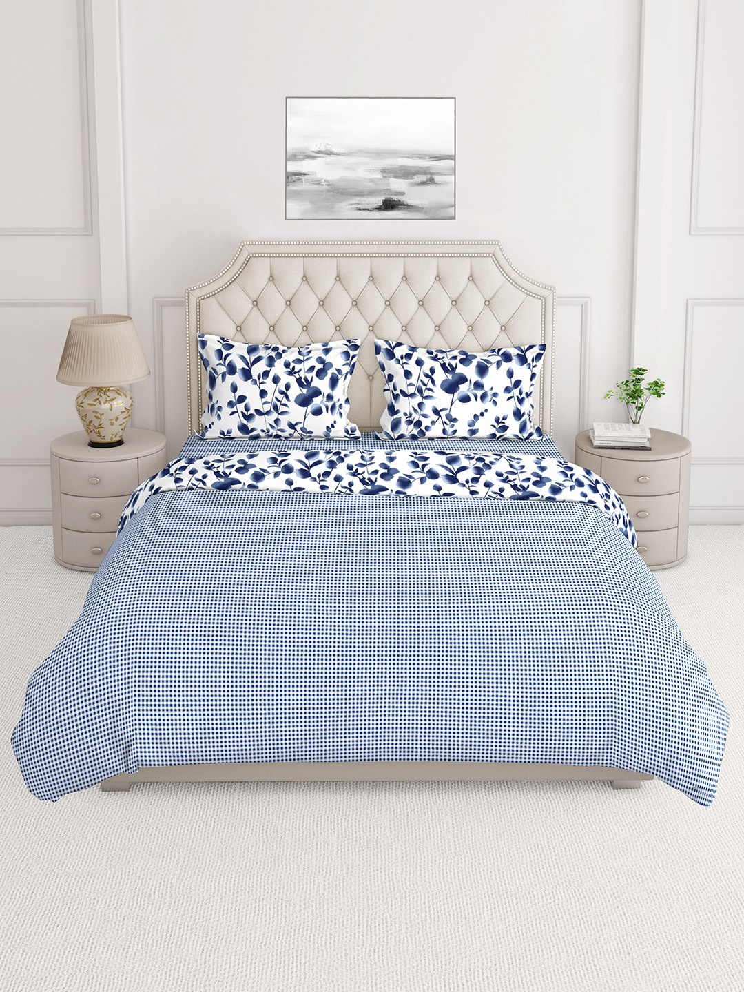 

Layers Blue & White Printed Cotton Superfine Double King Bedding Set