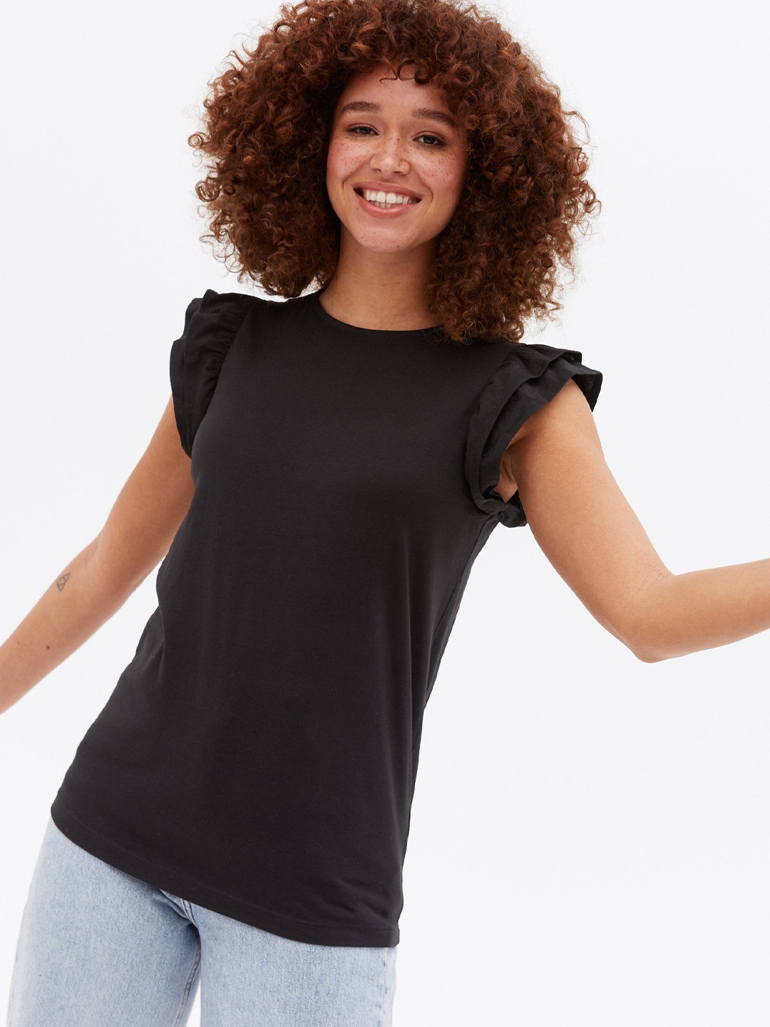 

Dracht Round Neck Flutter Sleeves Ruffles Cotton Top, Black