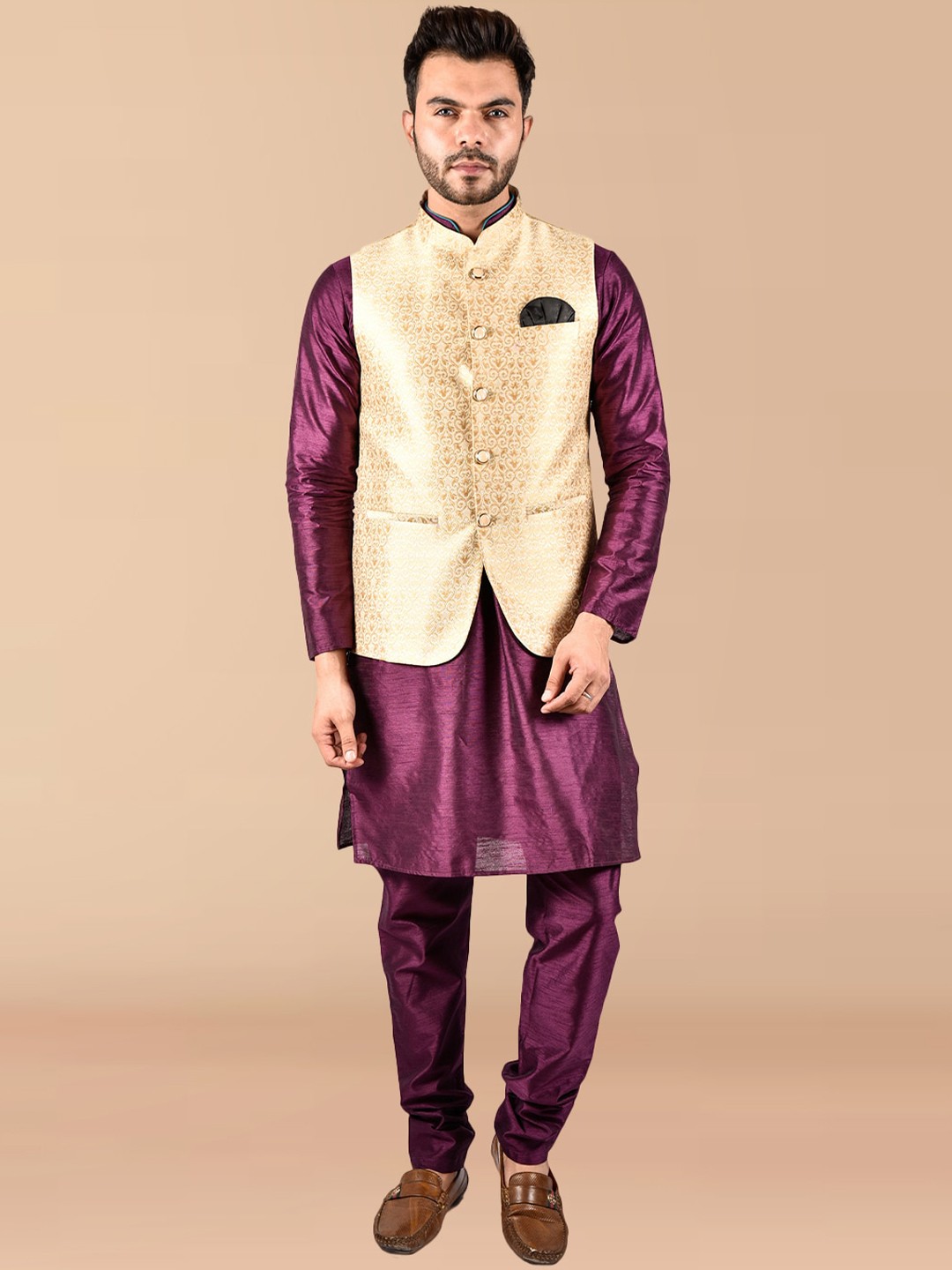 

PRINTCULTR Mandarin Collar Pure Silk Straight Kurta With Pyjamas & Nehru Jacket, Purple