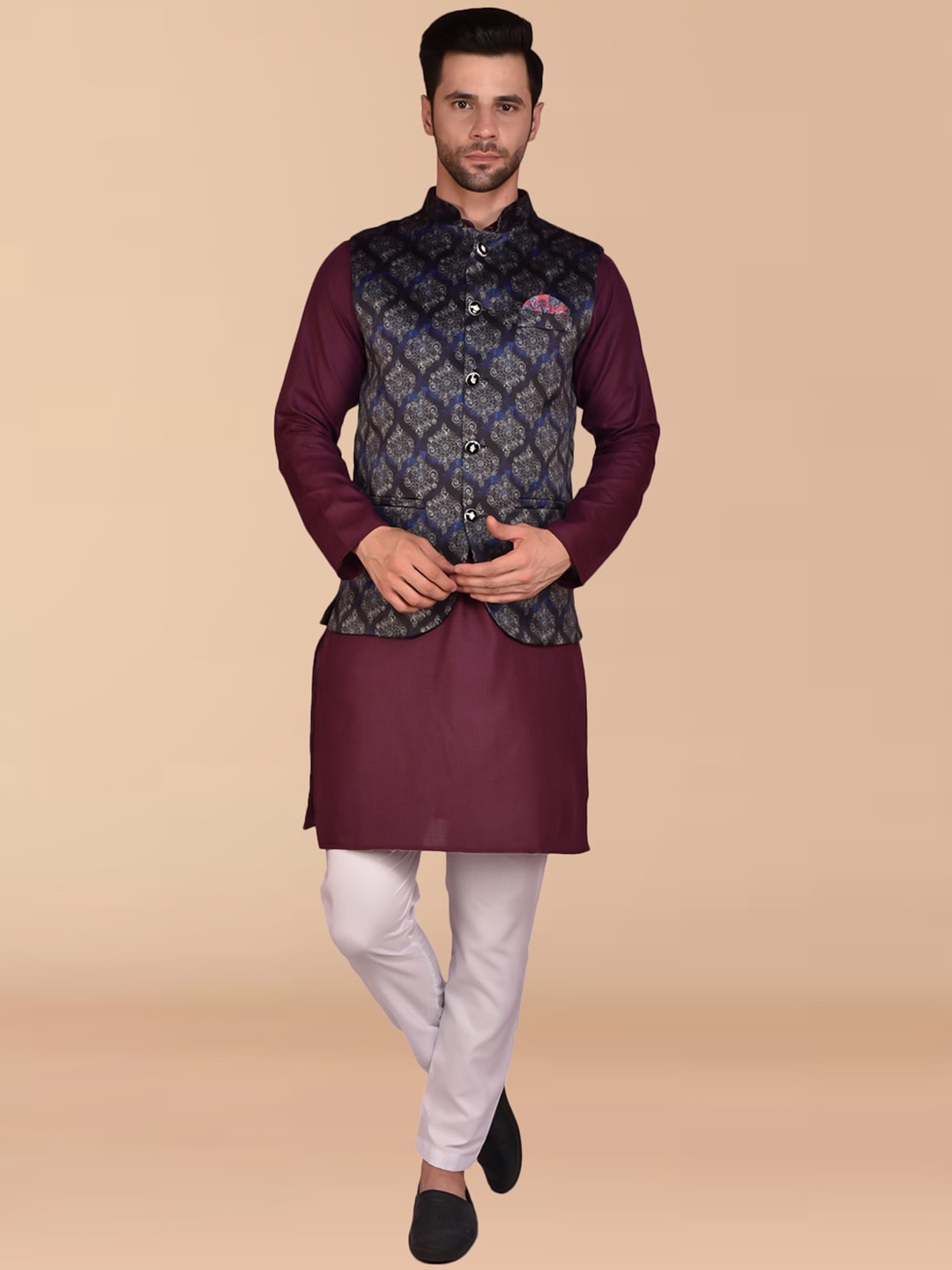 

PRINTCULTR Mandarin Collar Pure Cotton Regular Kurta with Trousers & Nehru Jacket, Purple
